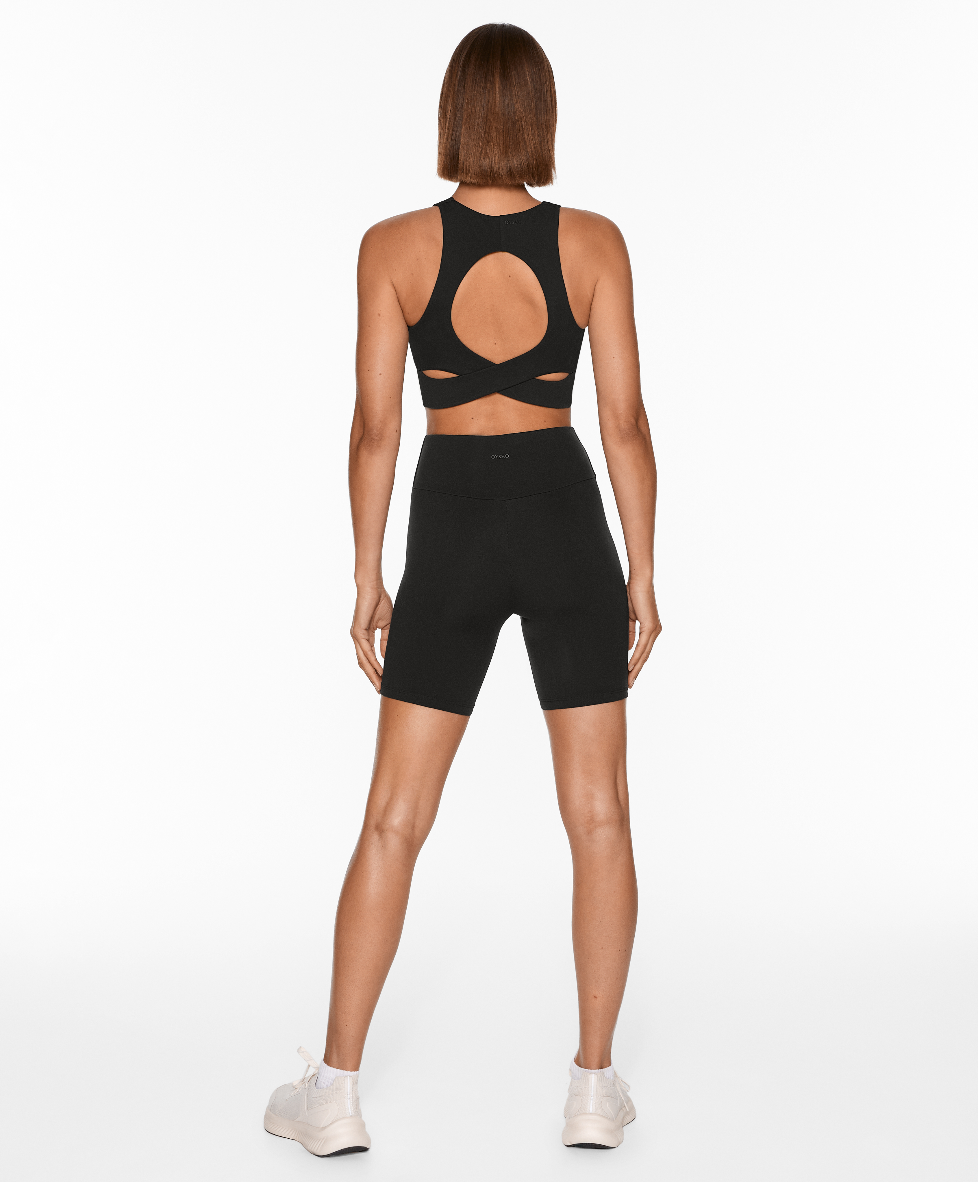 OYSHO Medium-support comfortlux open-back sports bra with cups