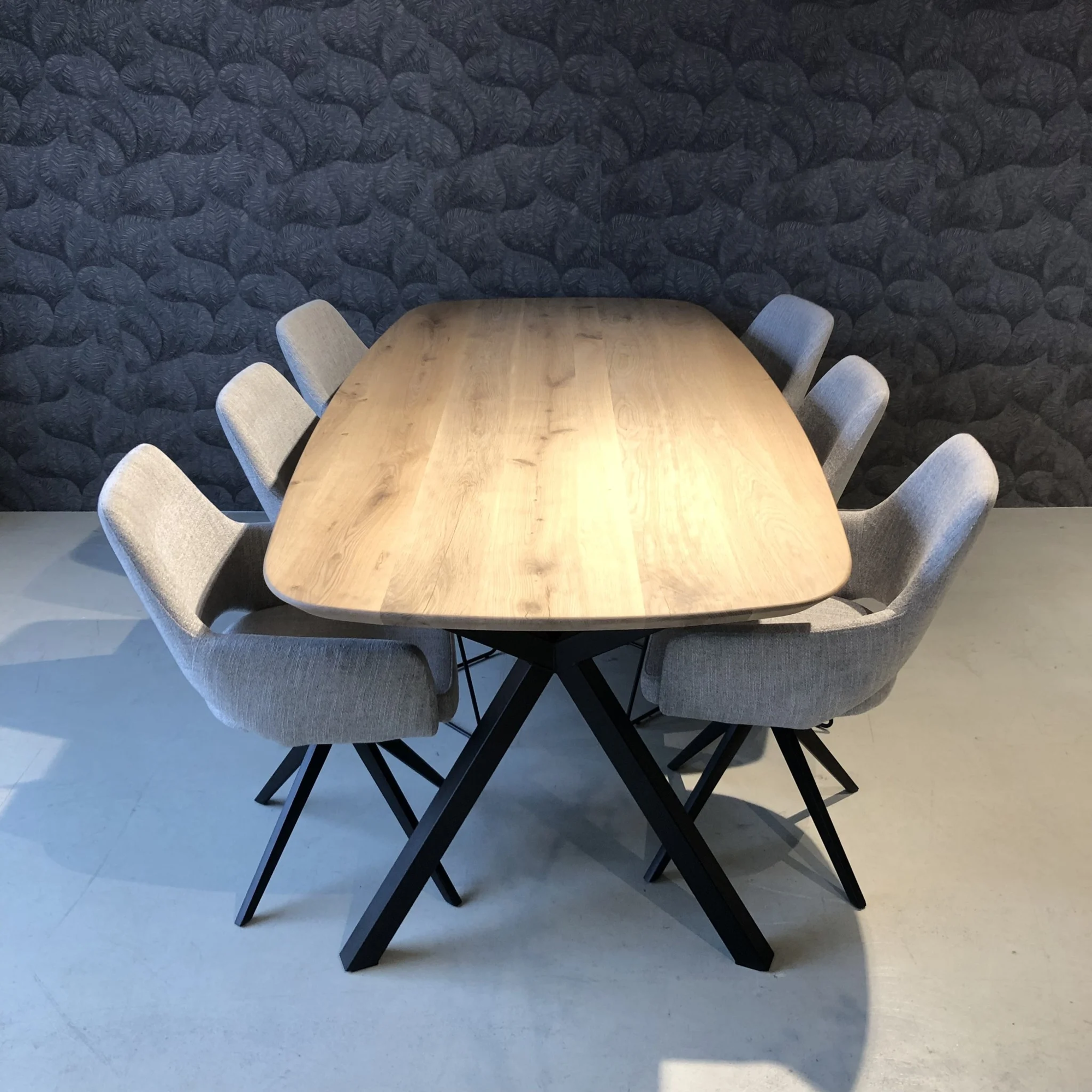 Firma Hout & Staal Eettafel Deens ovaal | xy schuin | matte lak Eettafel Deens Ovaal | 220*100 | Swissline | Matte lak