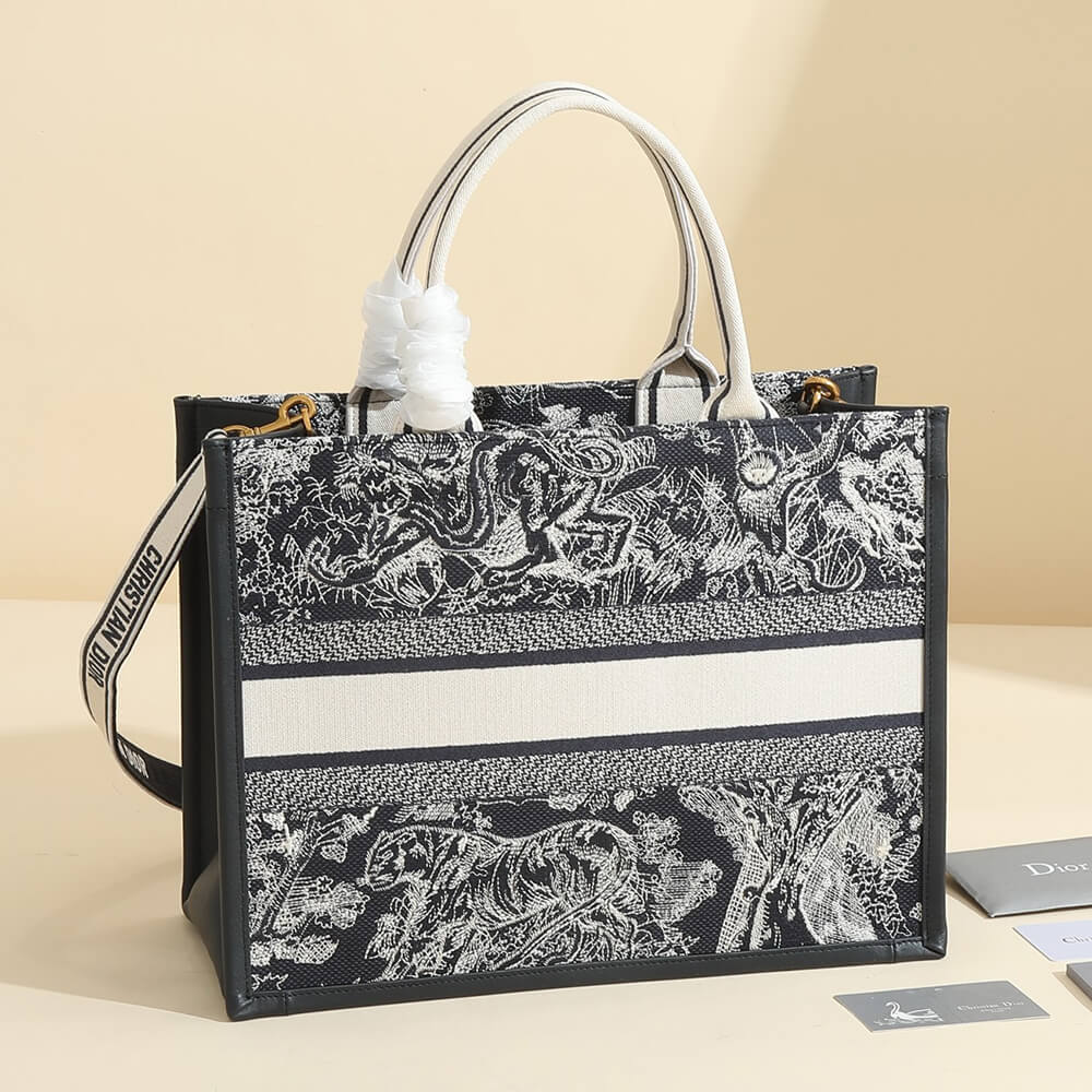 Medium Dior Book Tote - Top Club