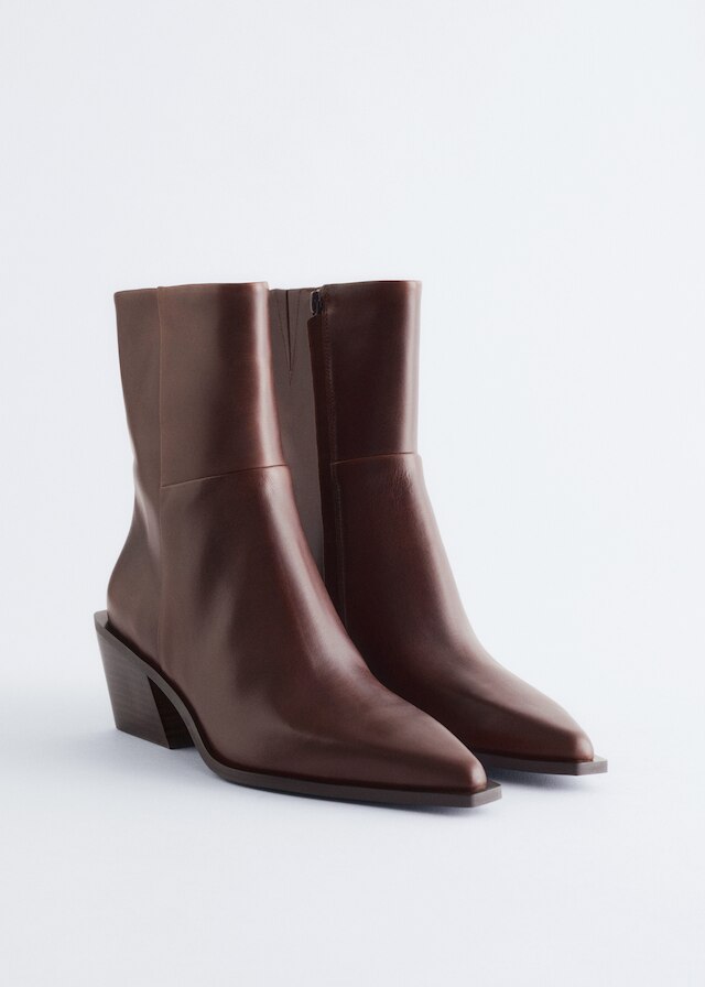 & Other Stories SLEEK LEATHER COWBOY BOOTS