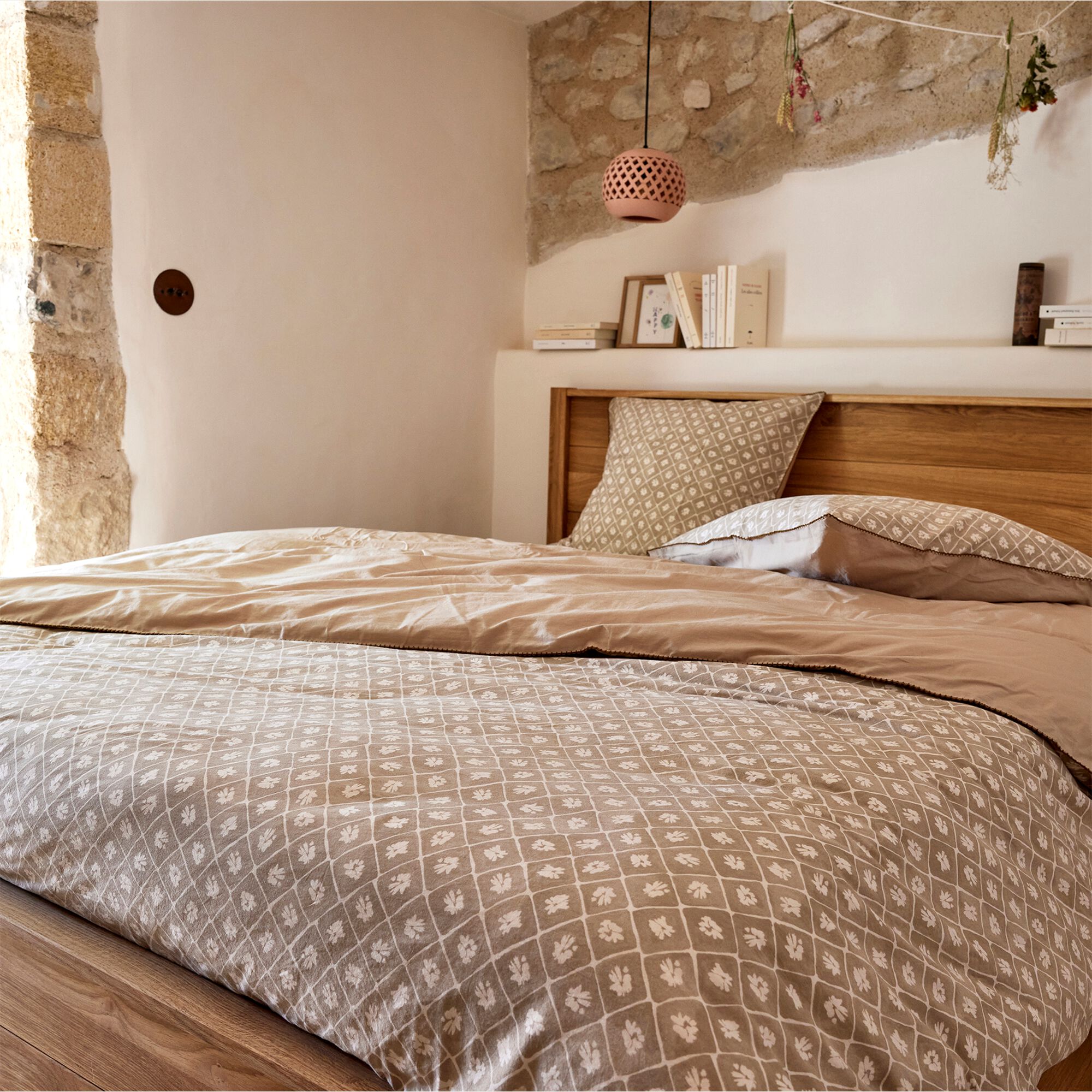 PIASTRE - Housse de couette 240x220cm et 2 taies d'oreiller 63x63cm en coton lavé - beige