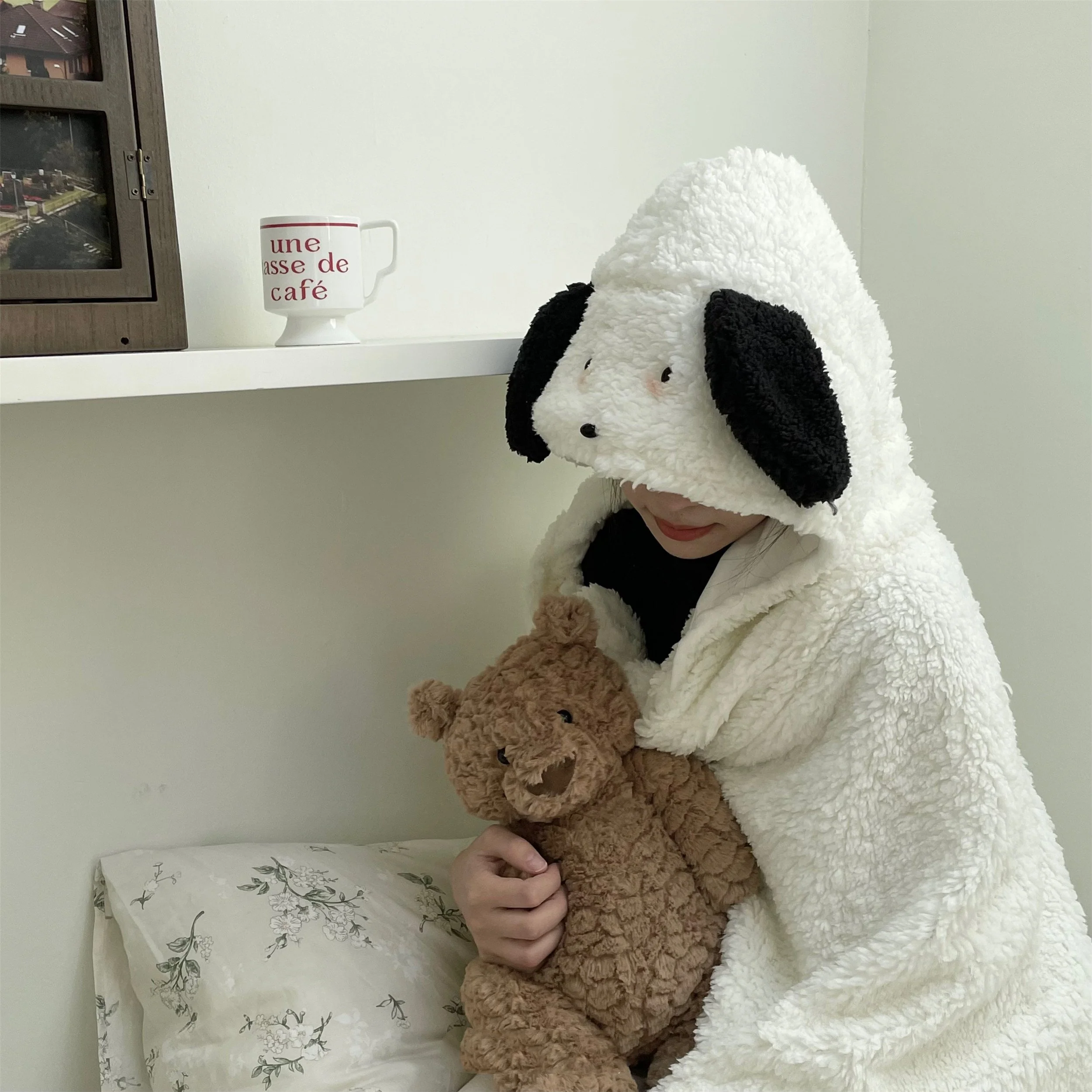 Thick Warm Shawl with Cartoon Bear Plush Design - XYPARS