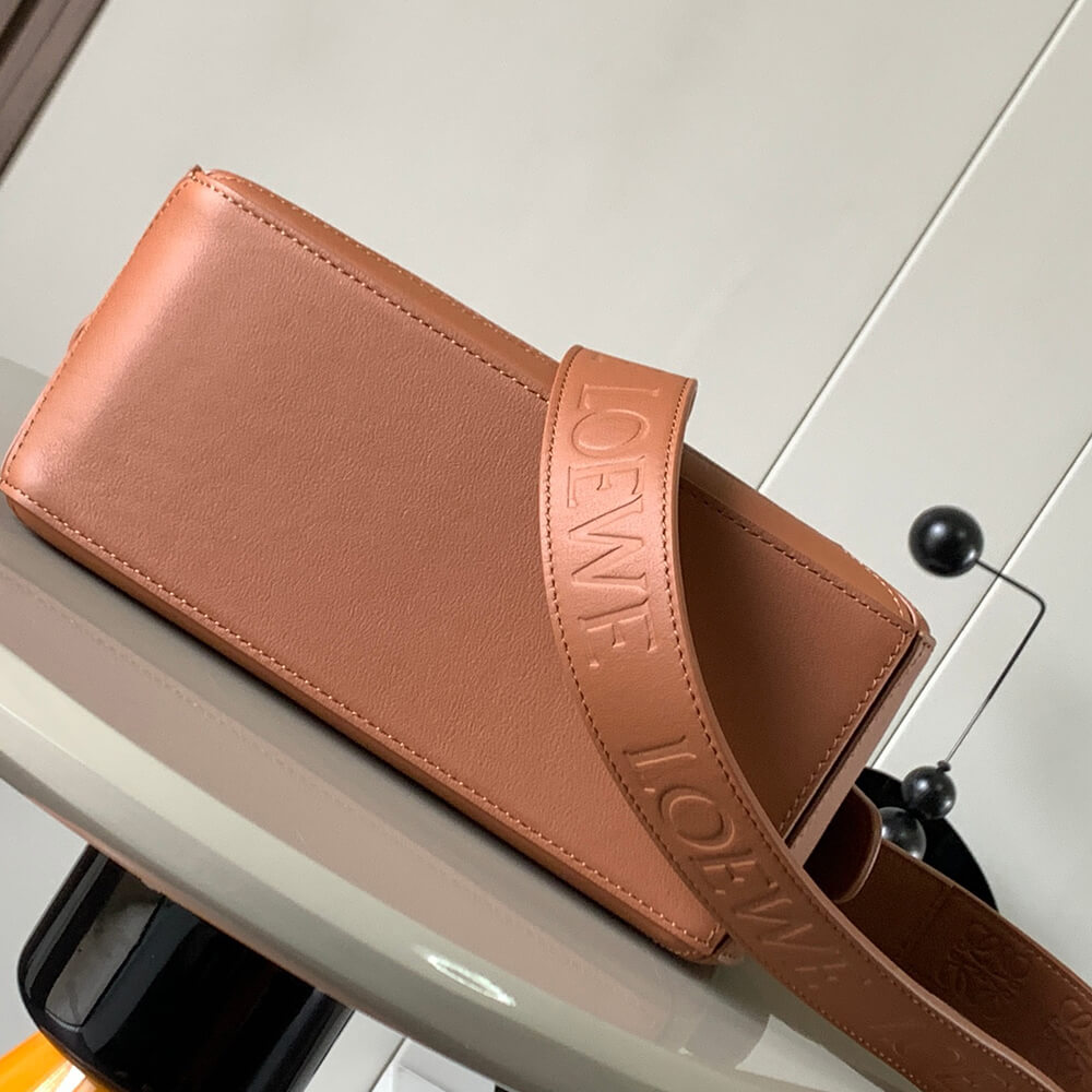 LOEWE Small Puzzle Bag(HIGH-END GRADE) - Top Club