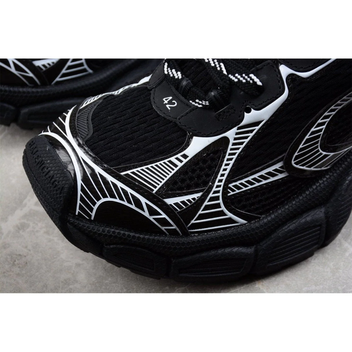 BALENCIAGA 3XL x BLACK WHITE - Sneaker Replica Workshop