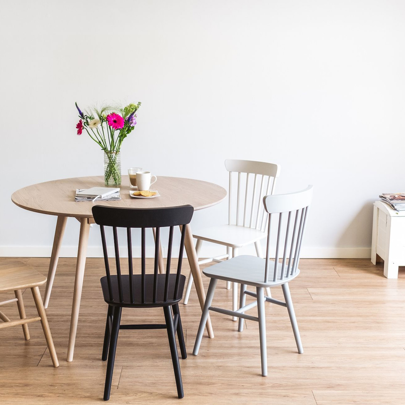 Eettafel Yumi Ø115 cm Donker eiken