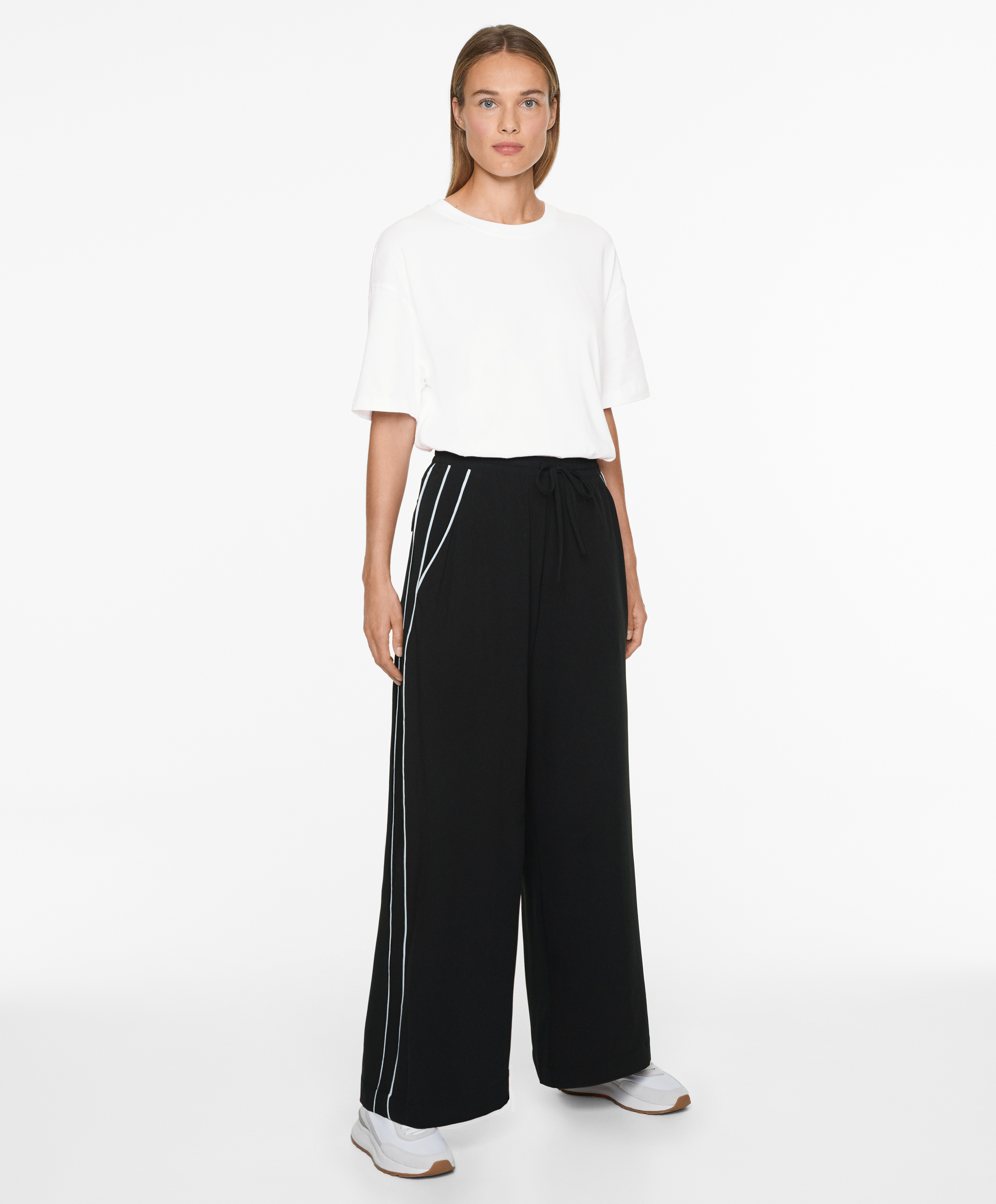 OYSHO Water-repellent straight-leg trousers