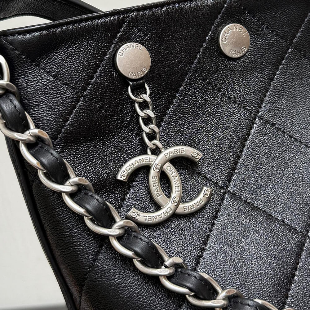 CHANEL Large Bucket Bag(high-end grade) - Top Club