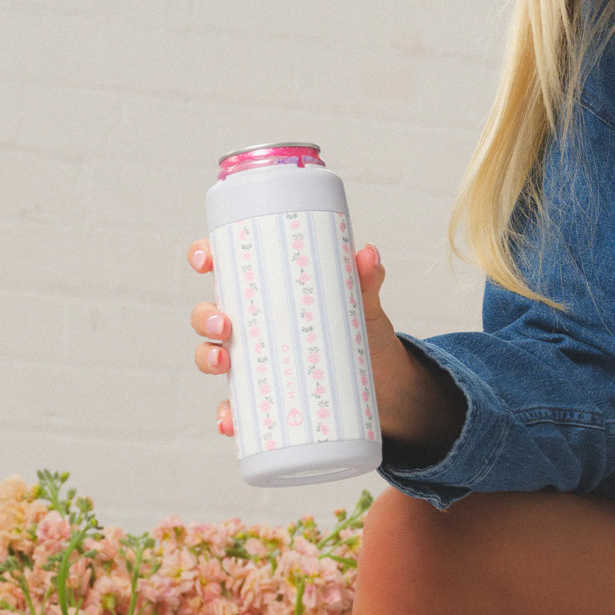 Can Cooler Slim FreeSip® Stainless Steel Water Bottle - Primrose