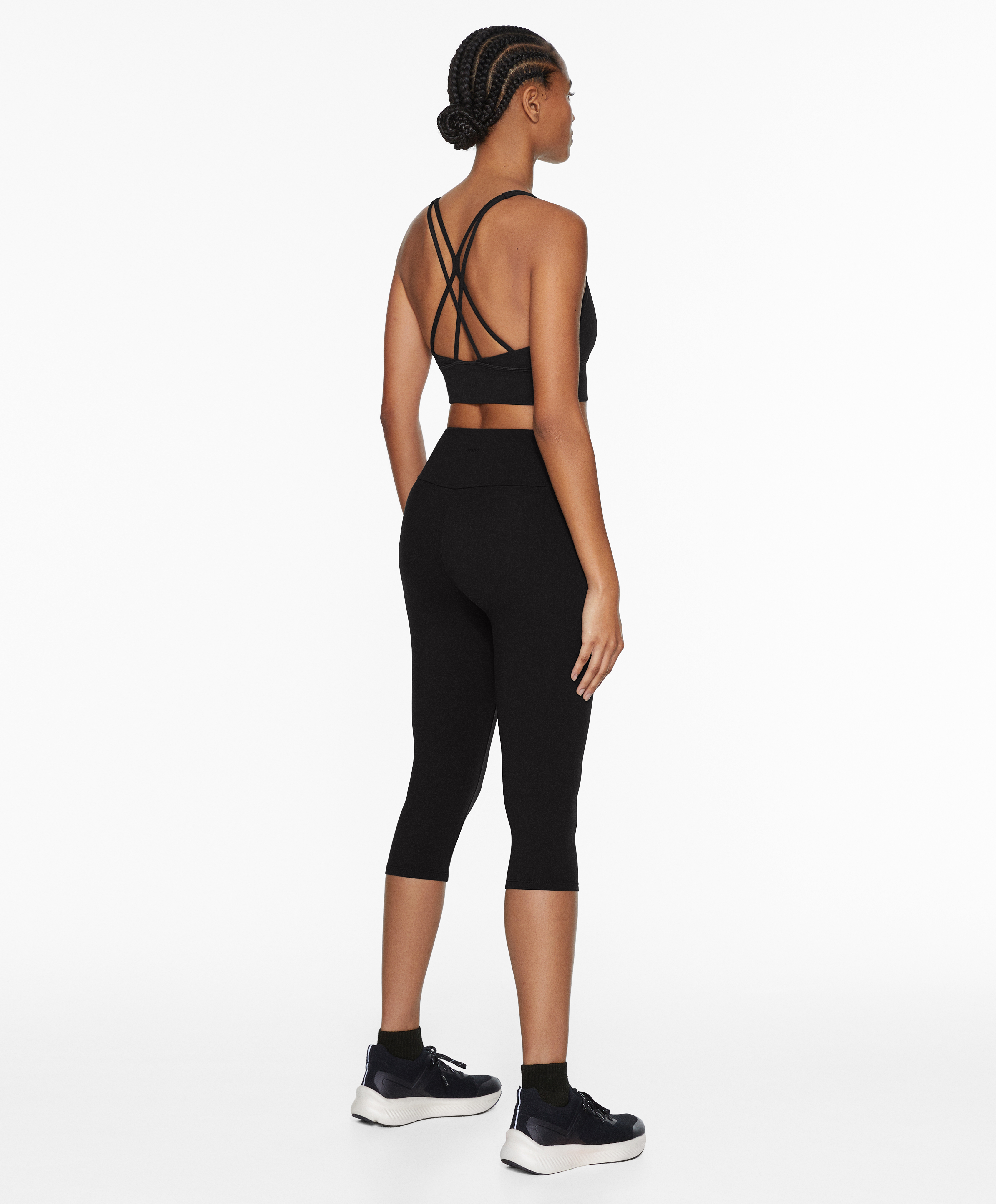 OYSHO Comfortlux high-rise 40cm capri leggings