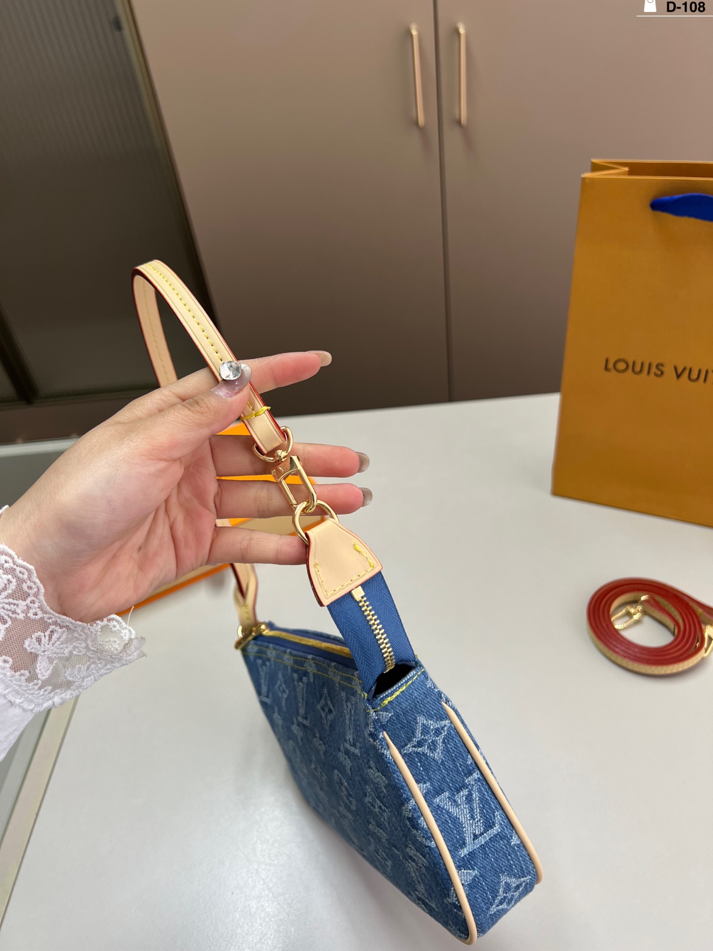 Louis new arrival IVY bag size: 21*12 cm - Top Club