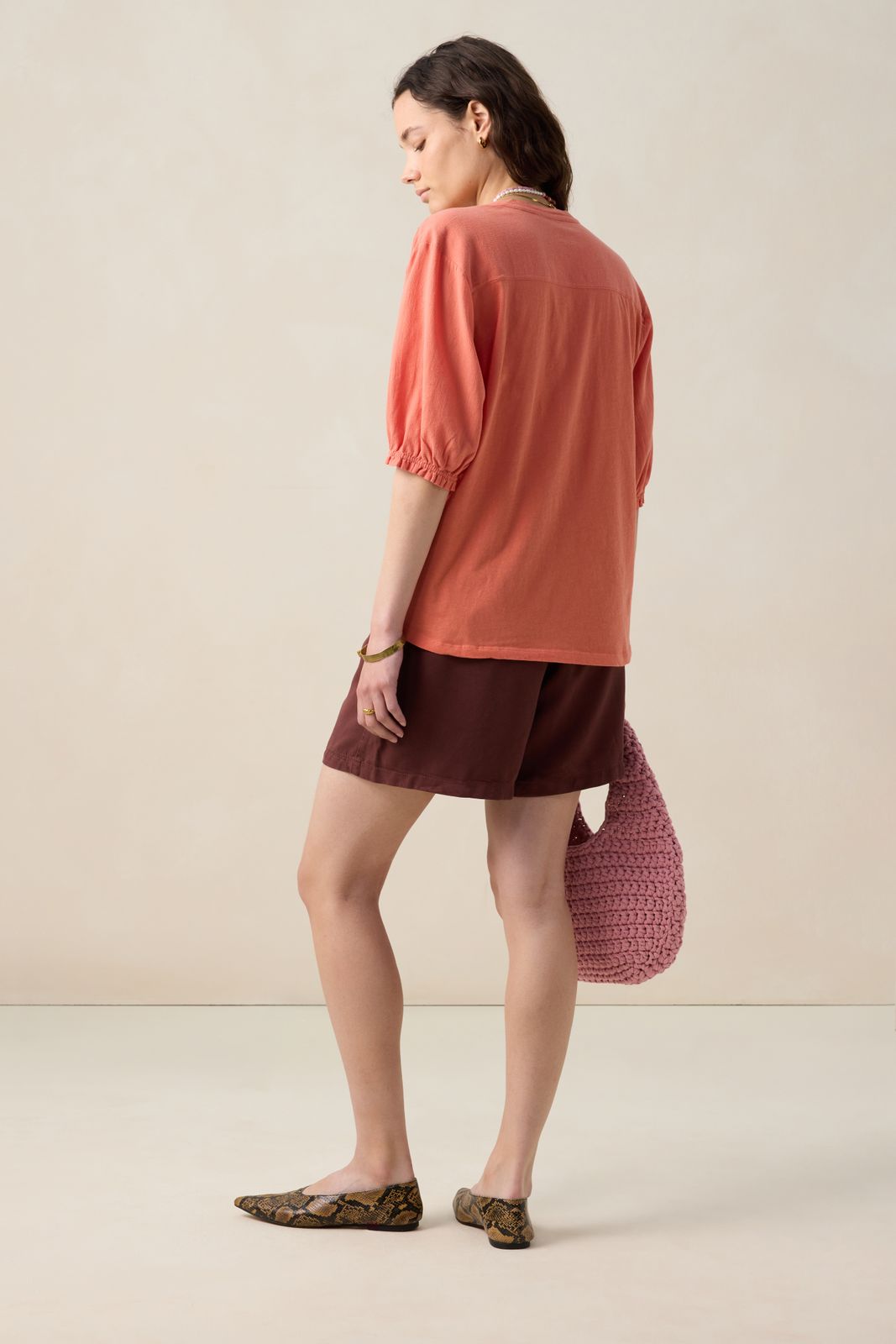 Oranje T-shirt met pofmouwen