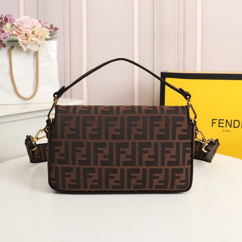 Fendi Baguette - Top Club
