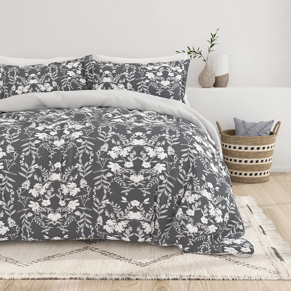 Secret Garden Pattern 3-Piece Reversible Duvet Cover Set (Sale)