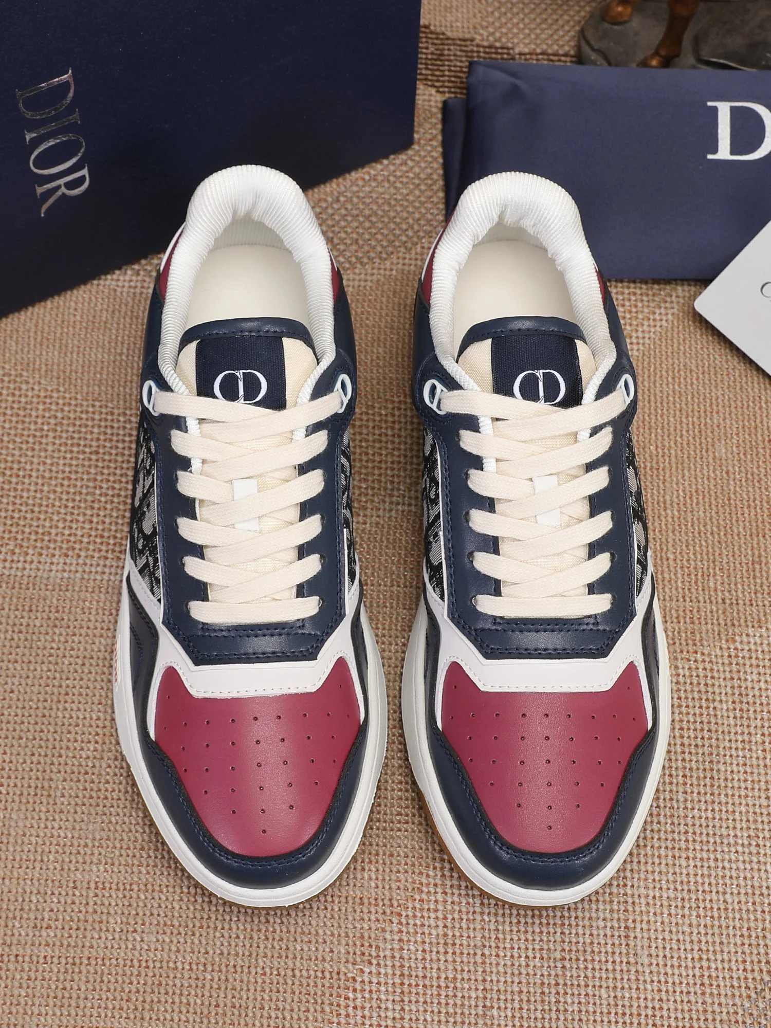 Dior Mens Sneakers Luxury Leather Casual Shoes With Oblique Pattern - Sneaker Replica Workshop