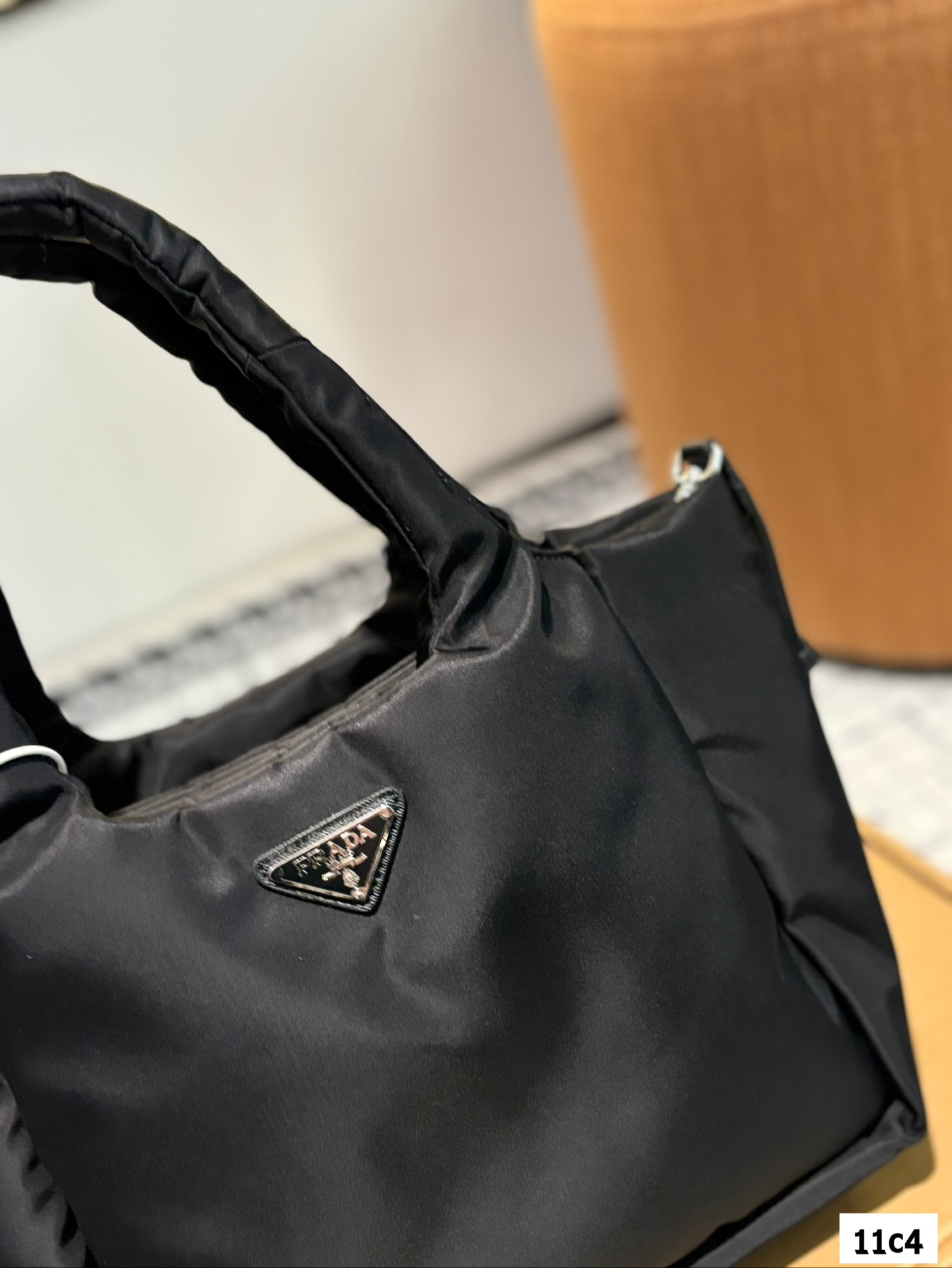 Pra new arrivla bucket tote bag size:30 * 26 cm - Top Club