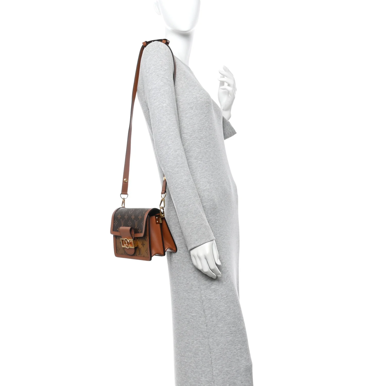 Reverse Monogram Dauphine Mini - Top Club
