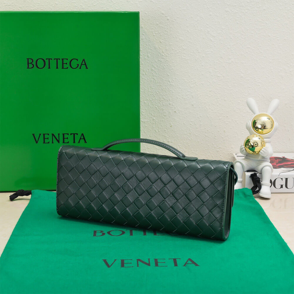 Bottega Veneta Andiamo Clutch(HIGH-END GRADE) - Top Club