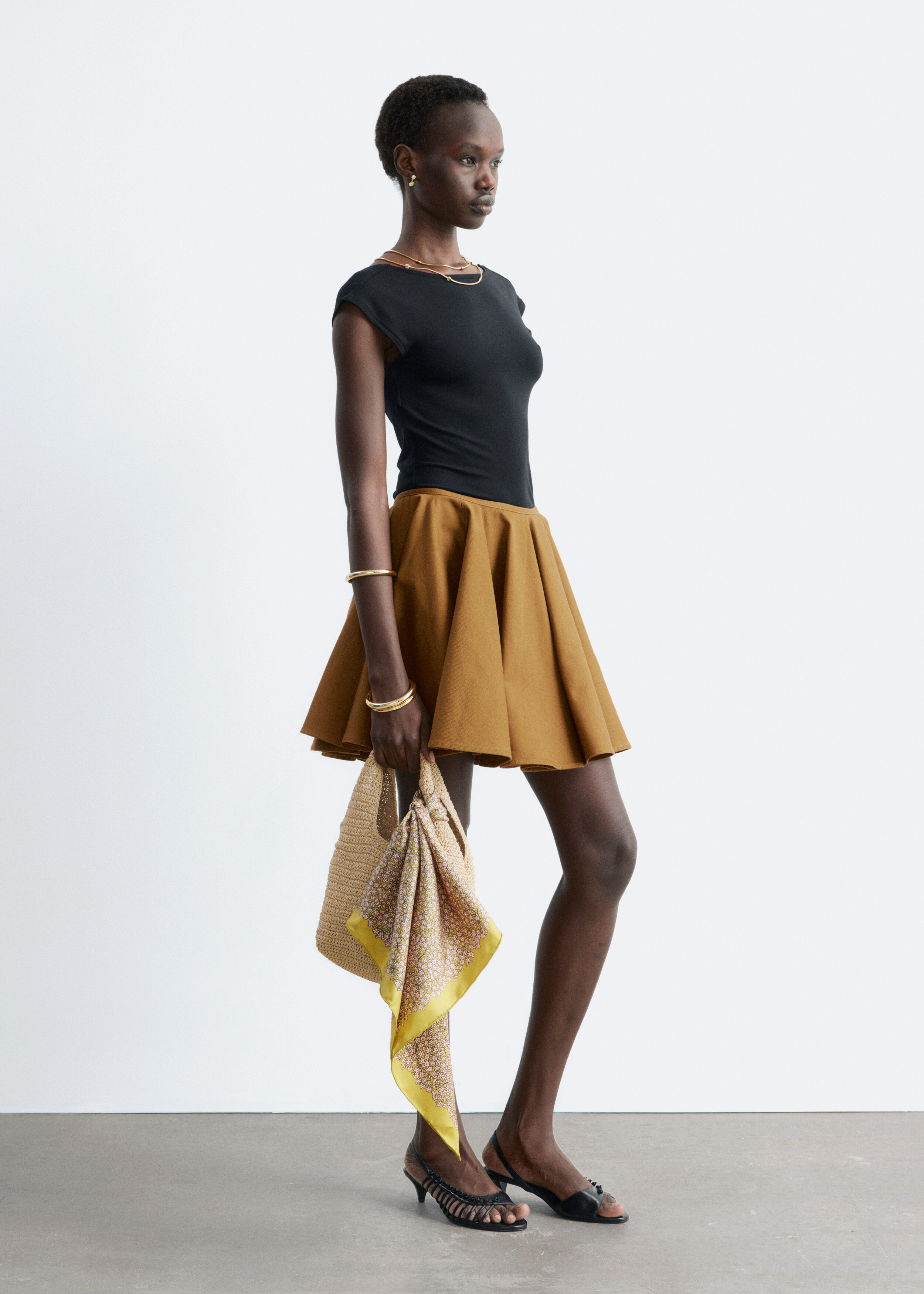 & Other Stories FITTED OPEN-BACK T-SHIRT