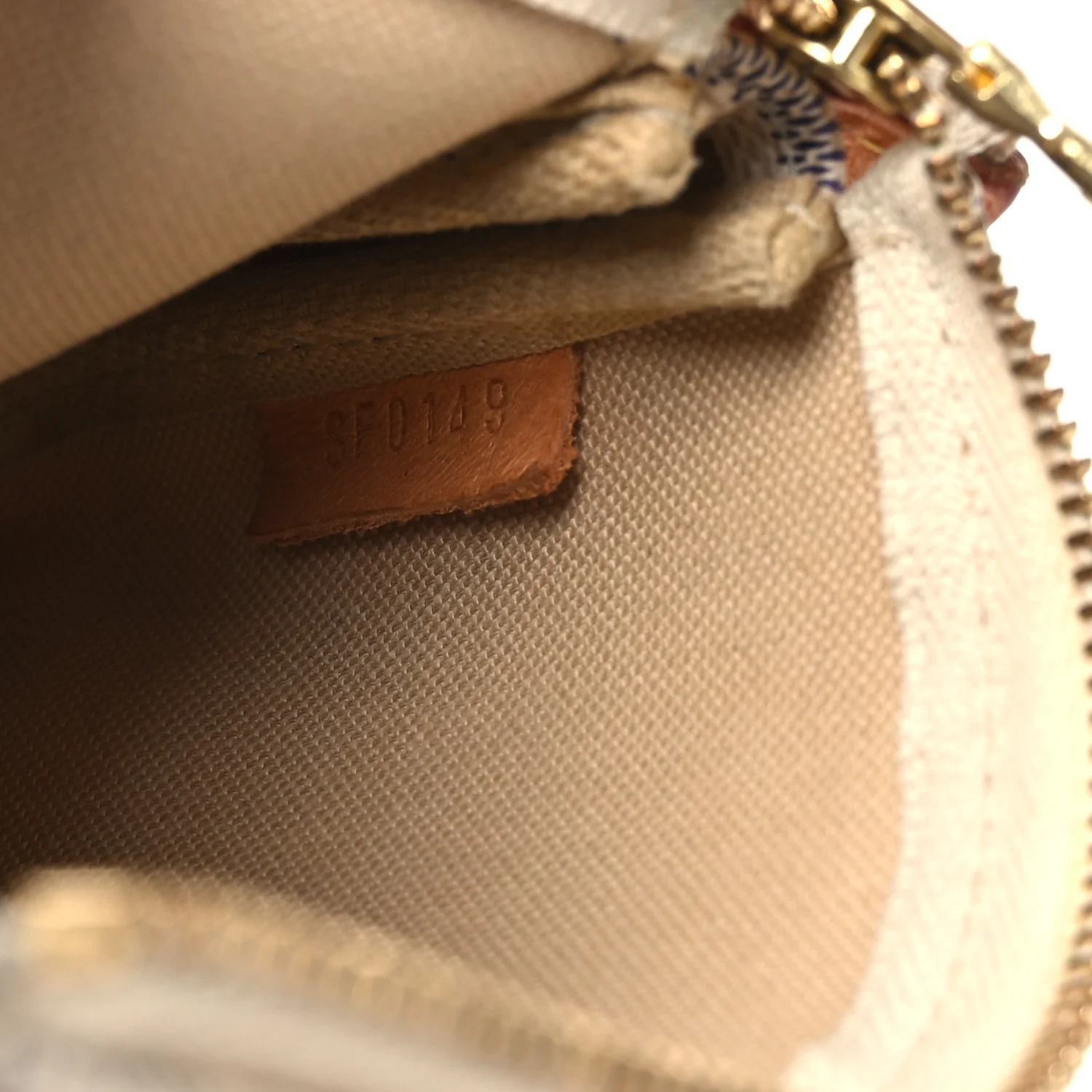 Damier Azur Mini Pochette Accessories - Top Club