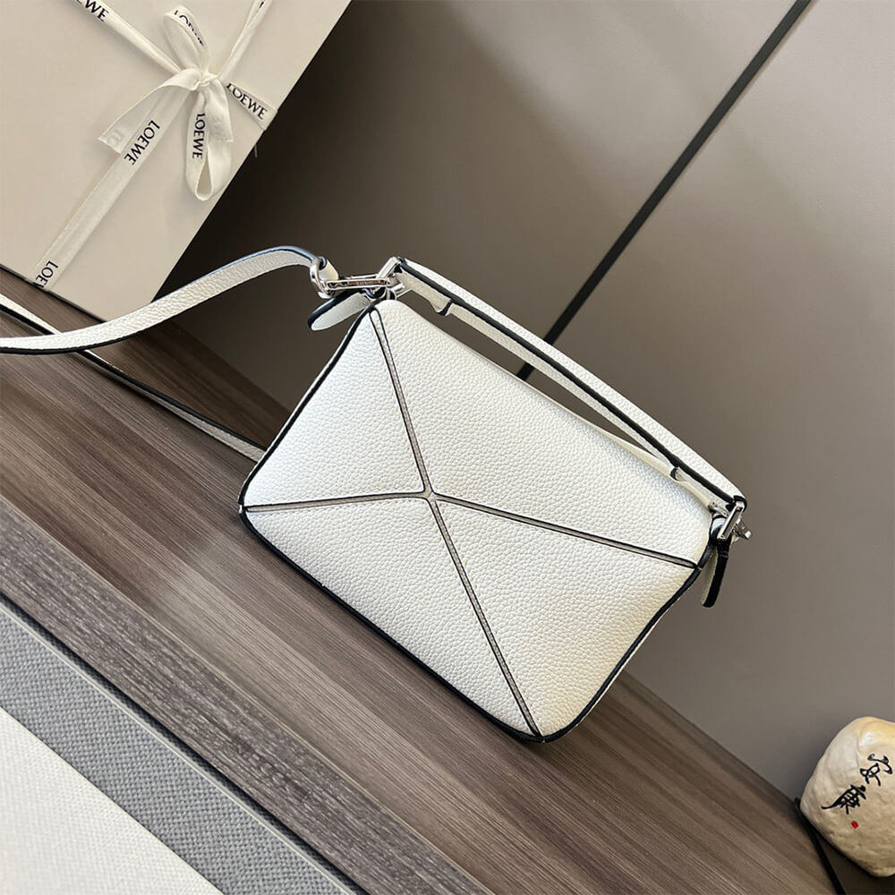 LOEWE Mini Puzzle bag - Top Club