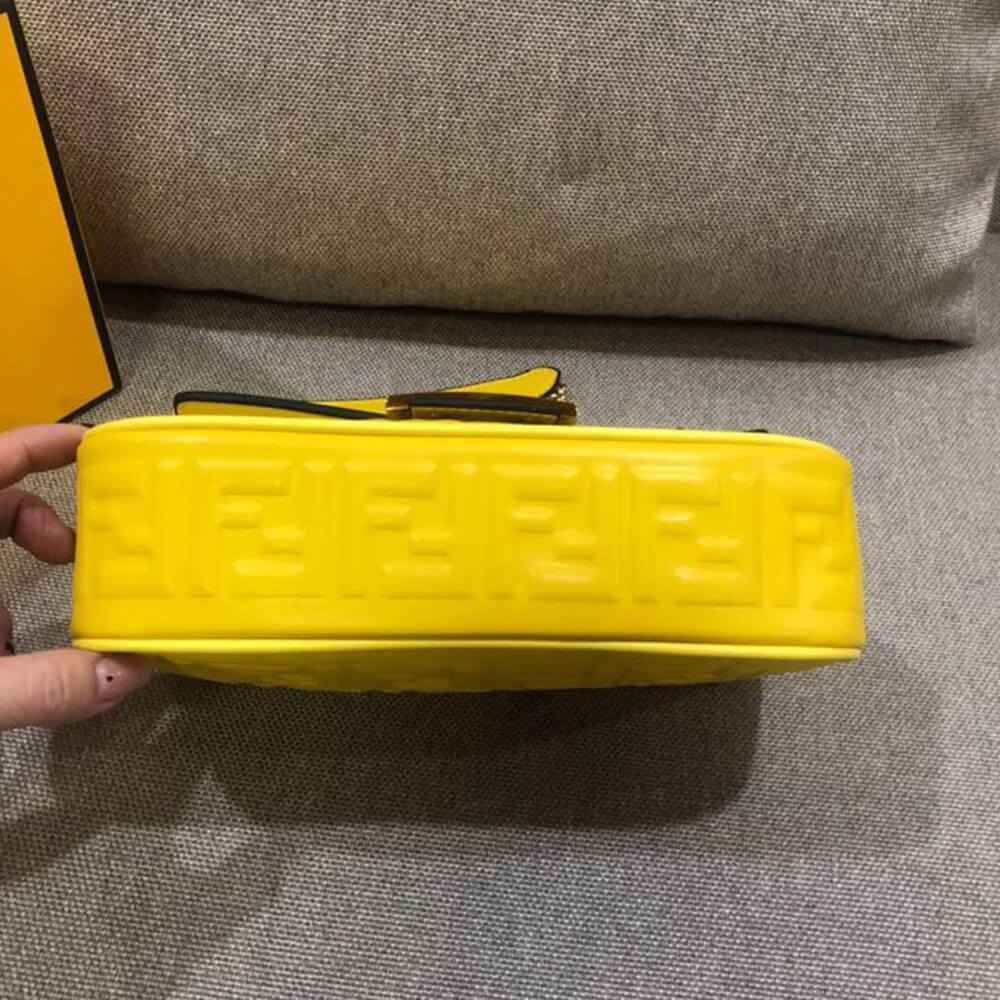 Fendi Baguette Chain Midi - Top Club