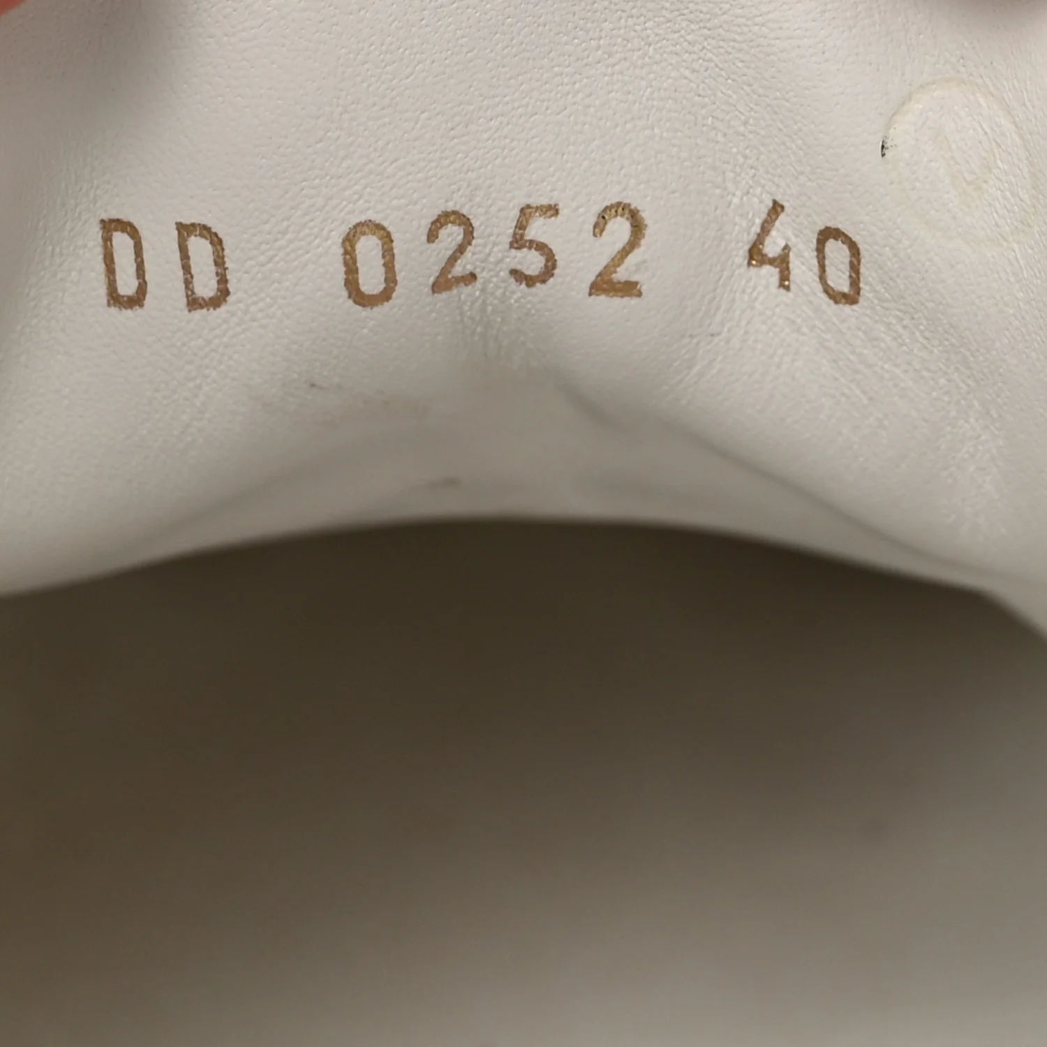 Lambskin Embossed Monogram Time Out Sneakers 40 White - Top Club