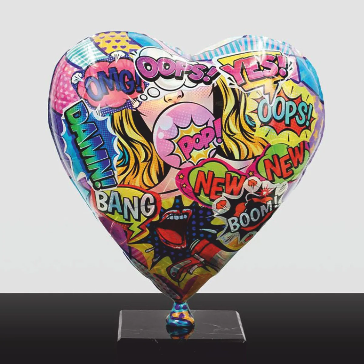 Decorative balloon in the shape of a heart, colorful H. 30 cm - decorative sculptures