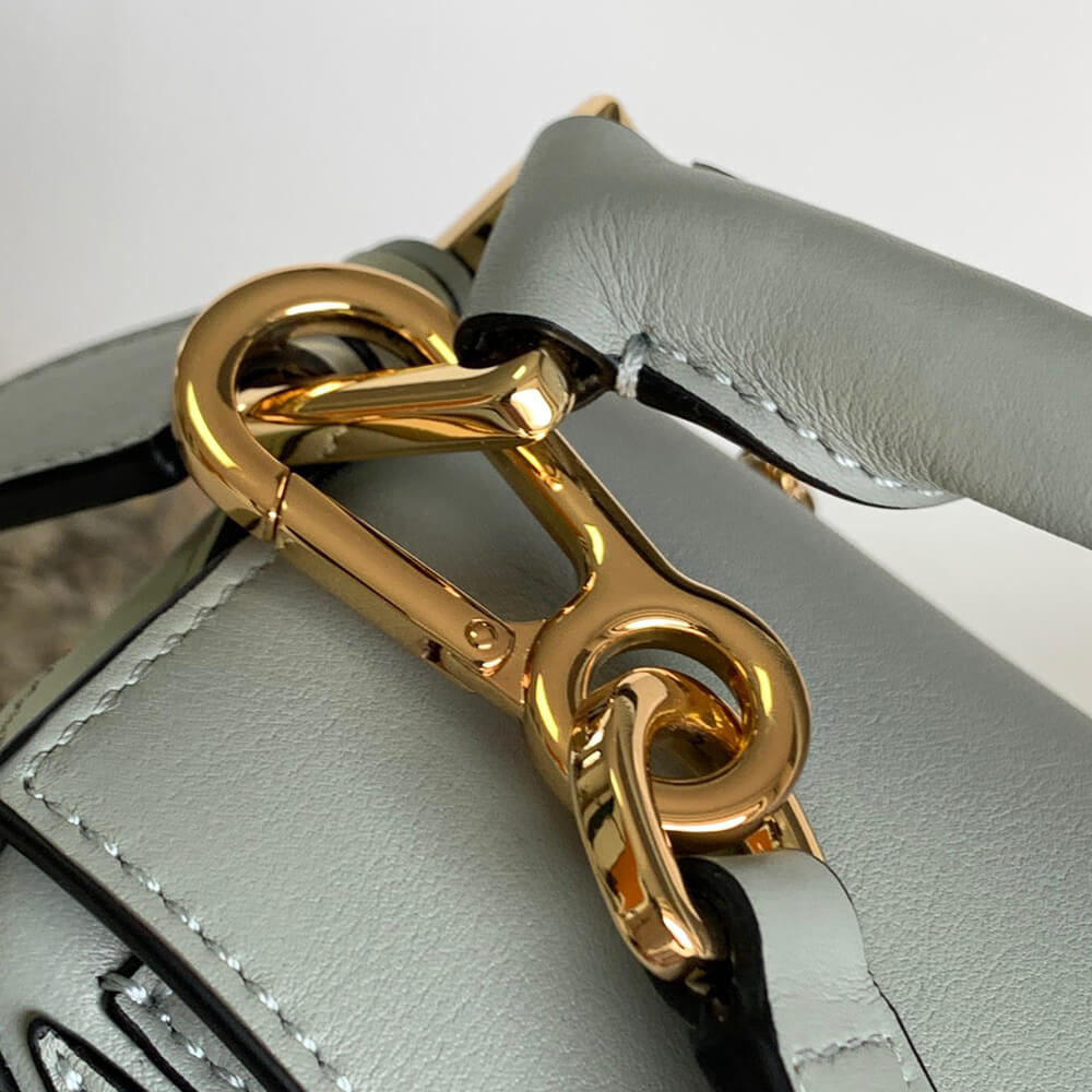 LOEWE Small Puzzle Bag - Top Club