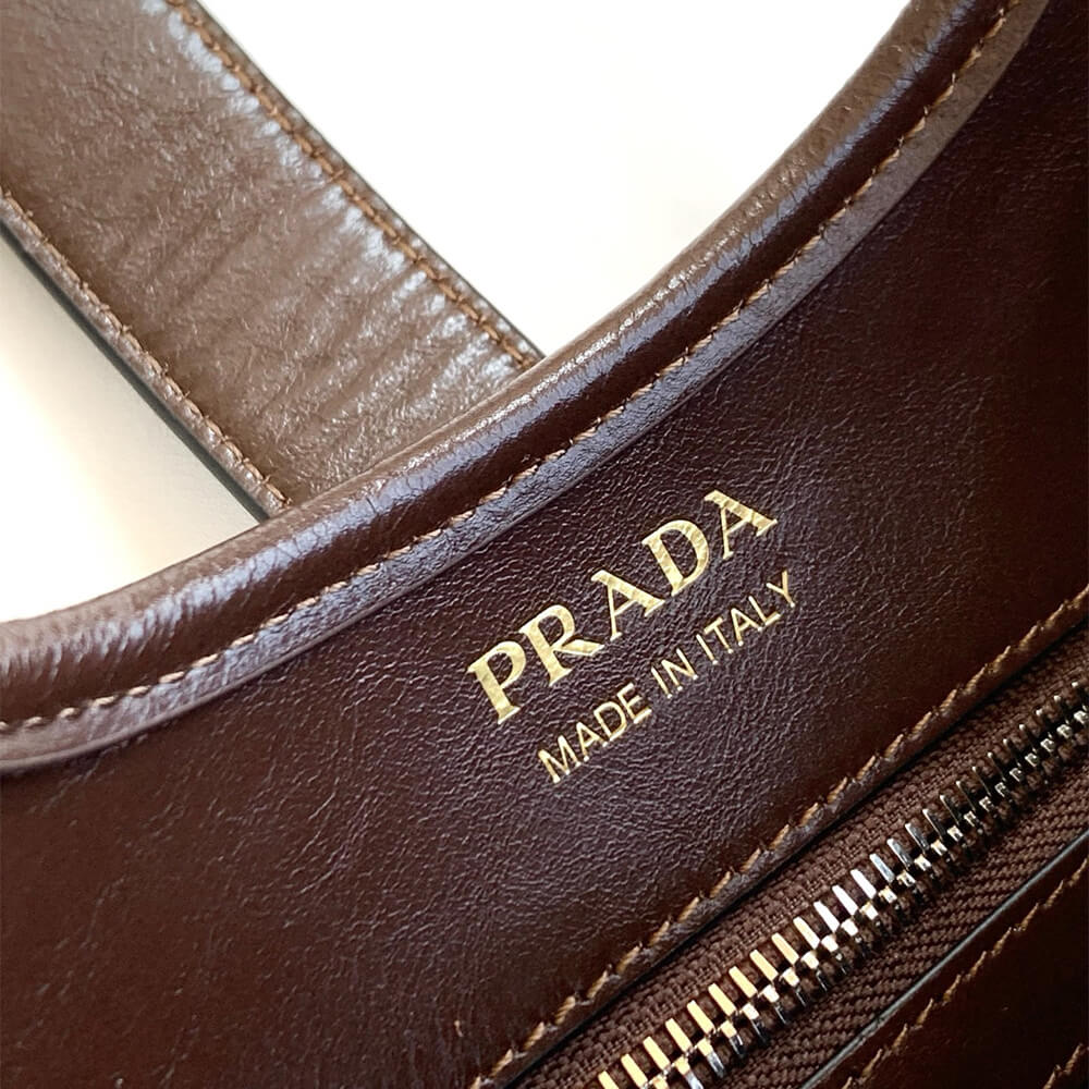 Prada Medium leather tote bag(high-end grade) - Top Club