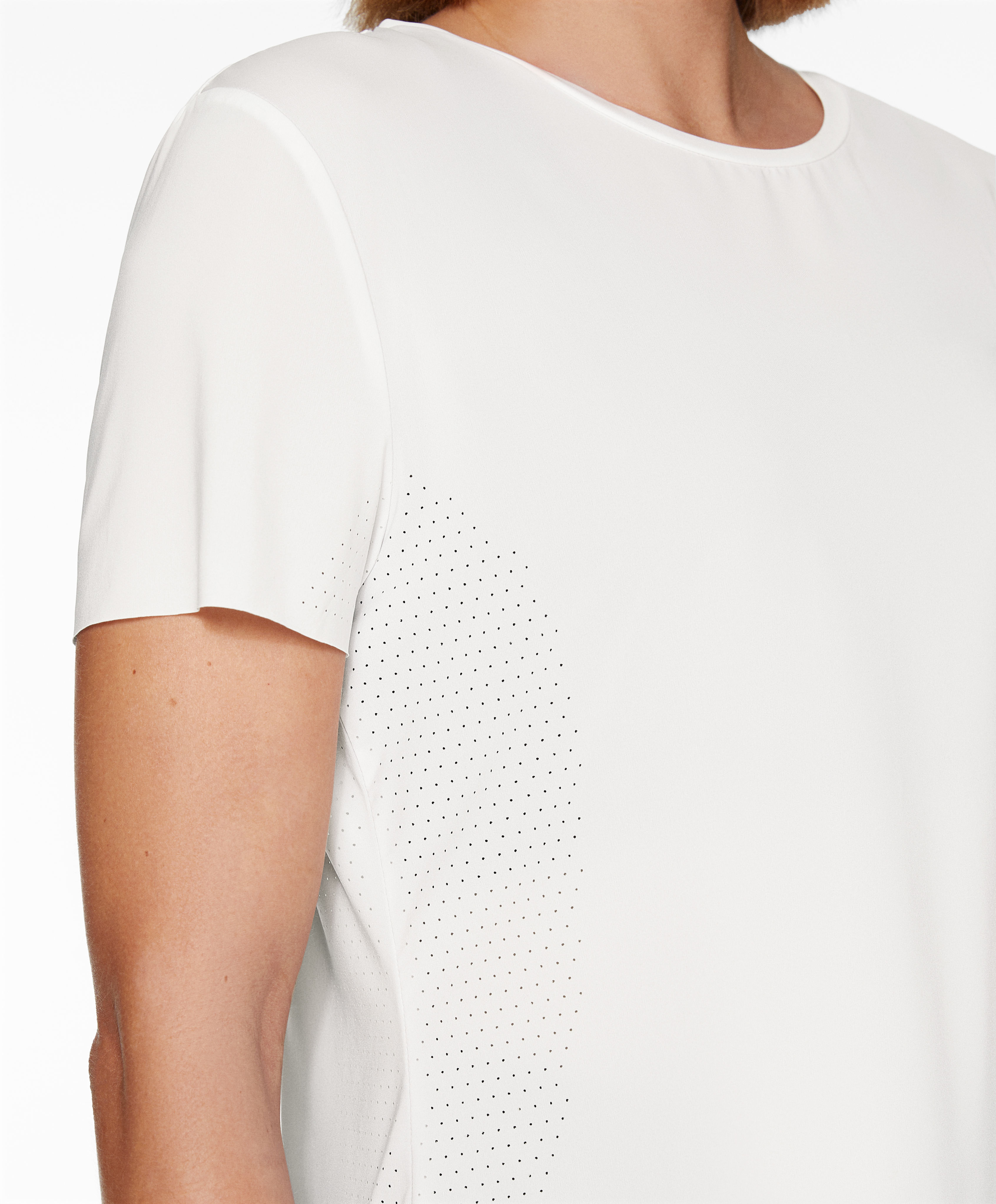 OYSHO Fitted short-sleeved technical T-shirt