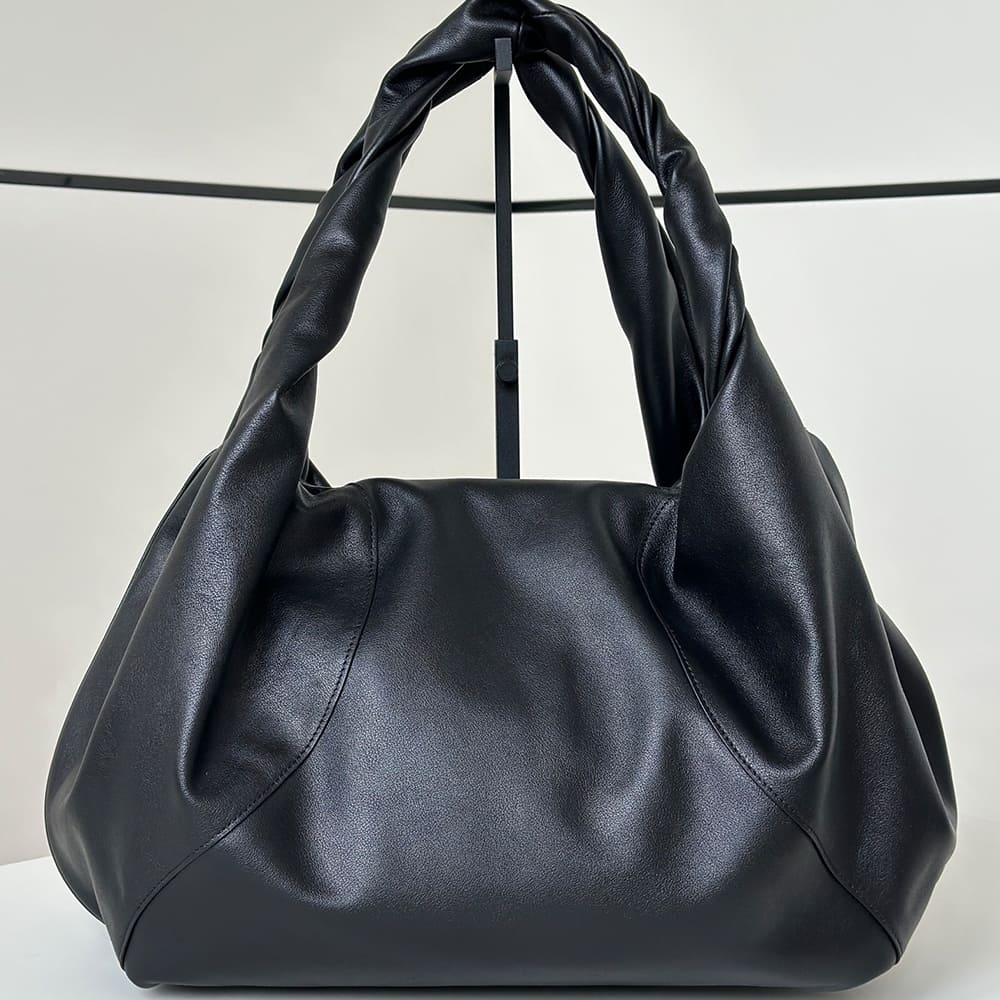 Fendi Spy Large(HIGH-END GRADE) - Top Club