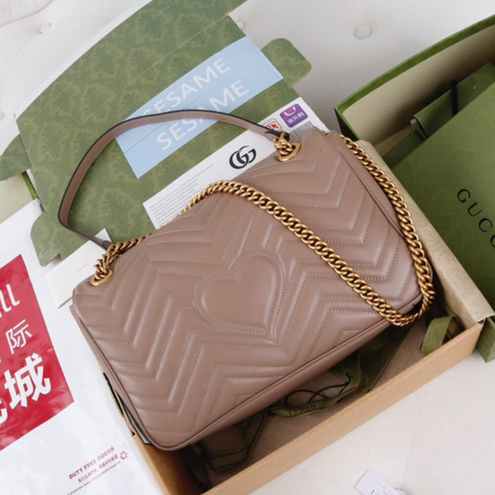 GG Marmont medium matelasse shoulder bag - Top Club