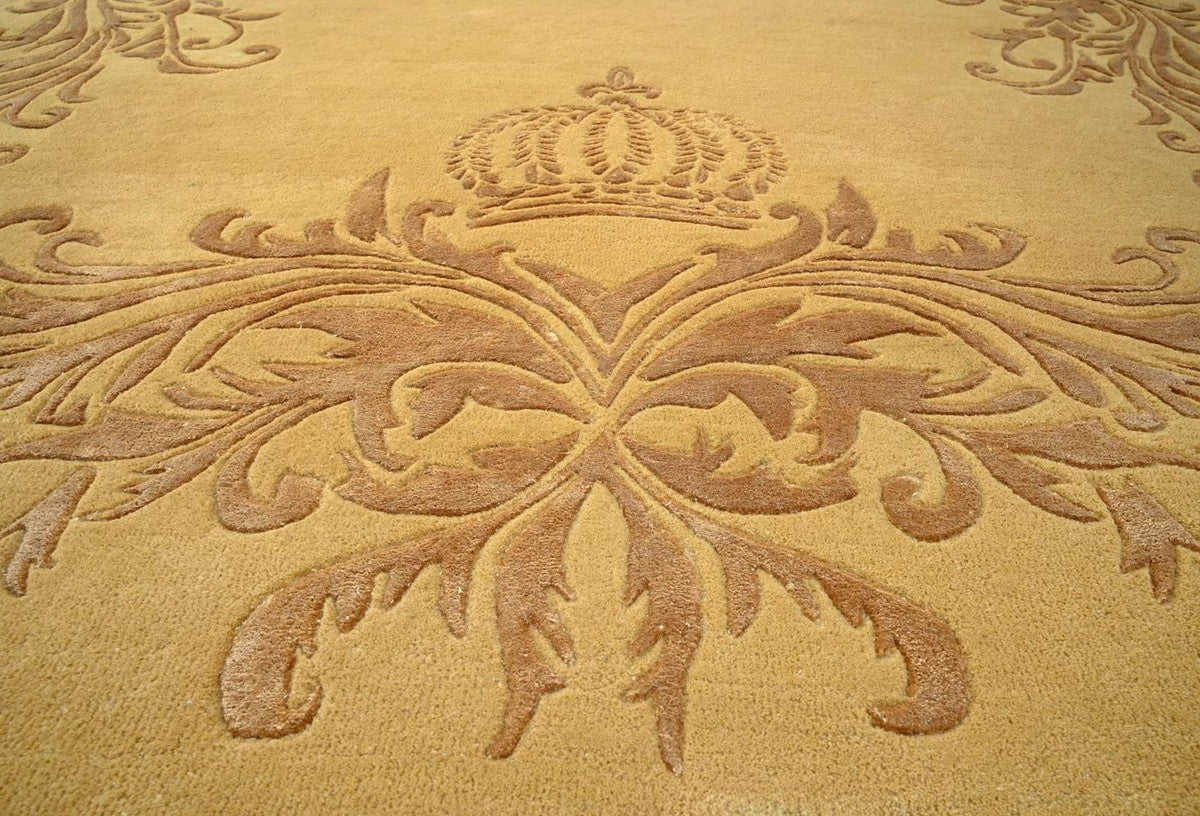 Pompöös by Luxury Baroque Carpet Crown by Harald Glööckler Gold - Various Sizes