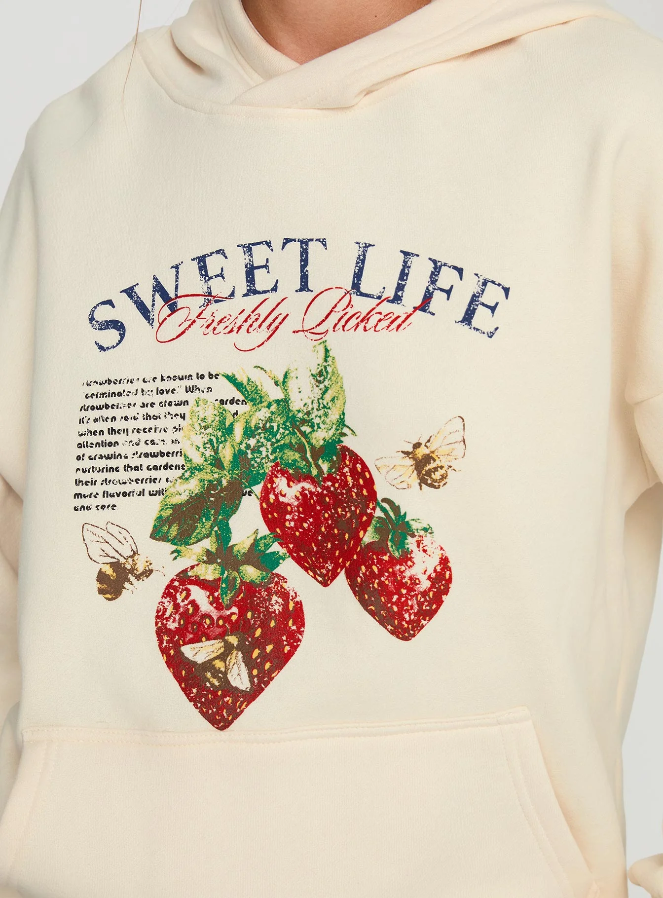 Sweet Life Graphic Sweater Cream