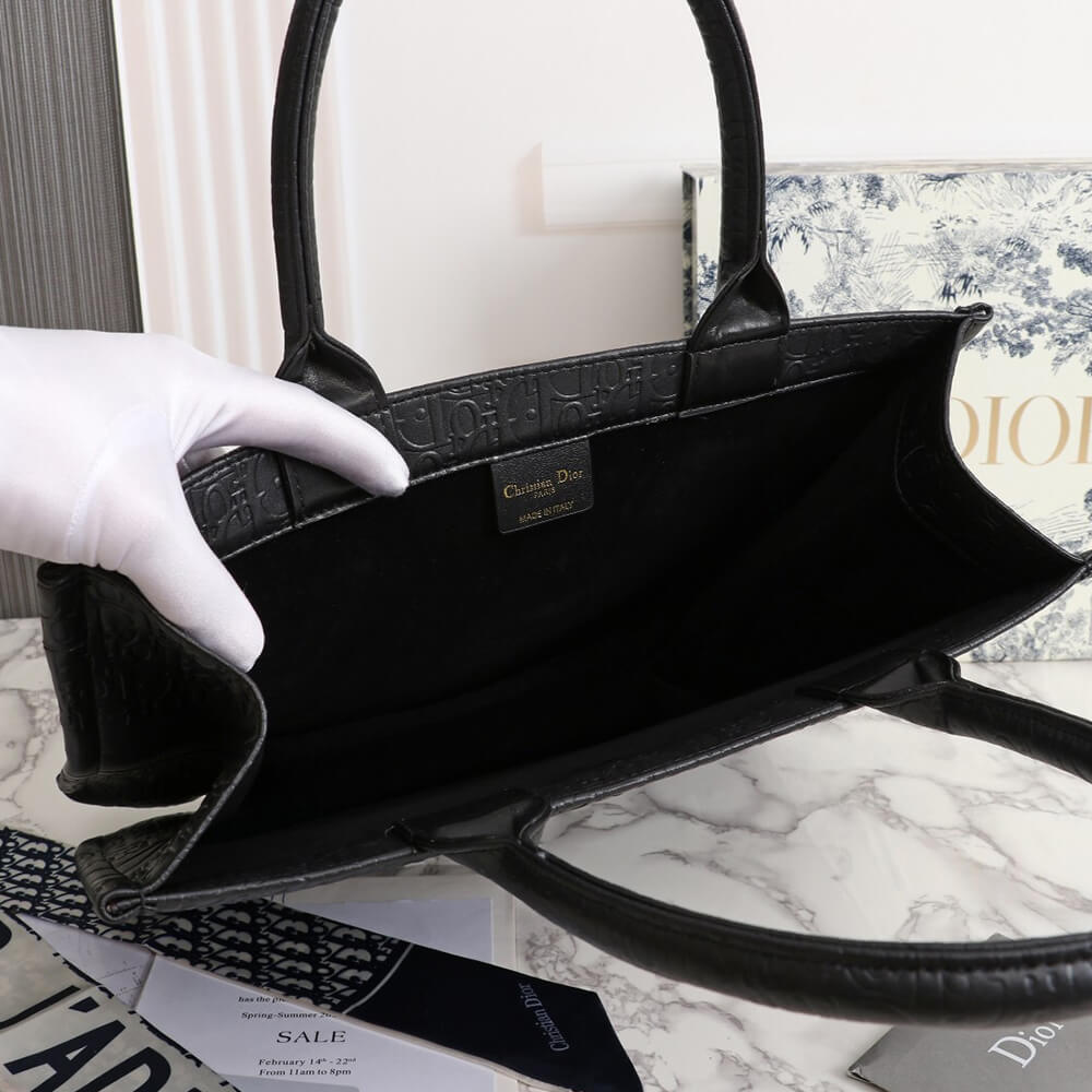 Medium DIOR BOOK TOTE - Top Club