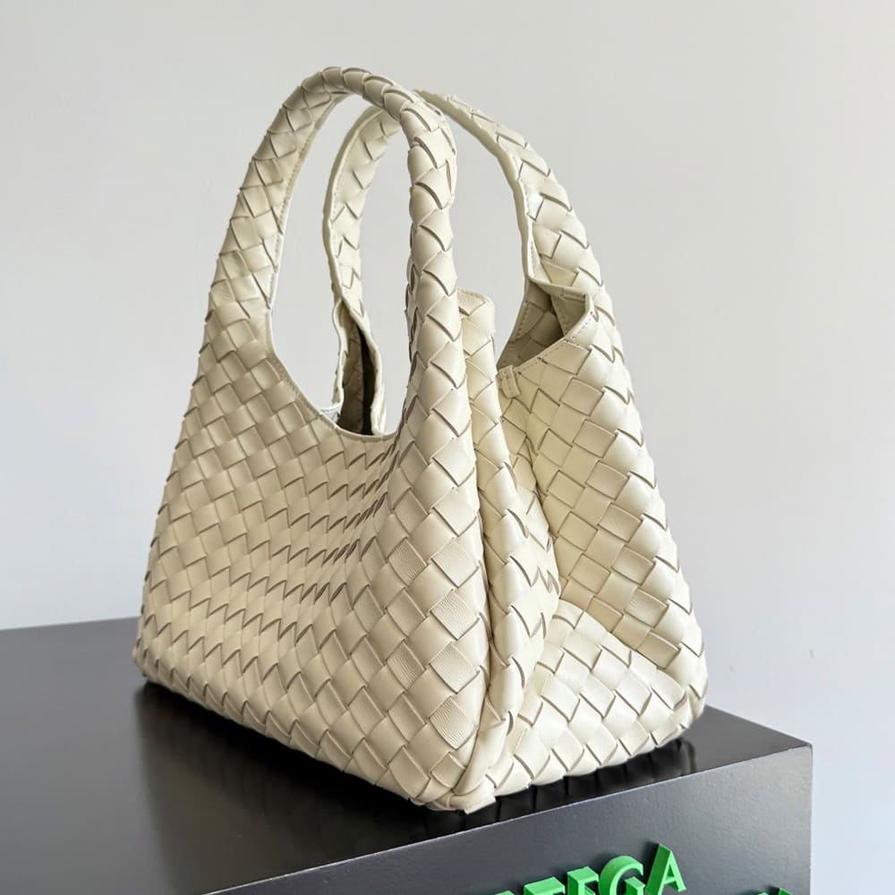 Bottega Veneta Medium Campana(HIGH-END GRADE) - Top Club