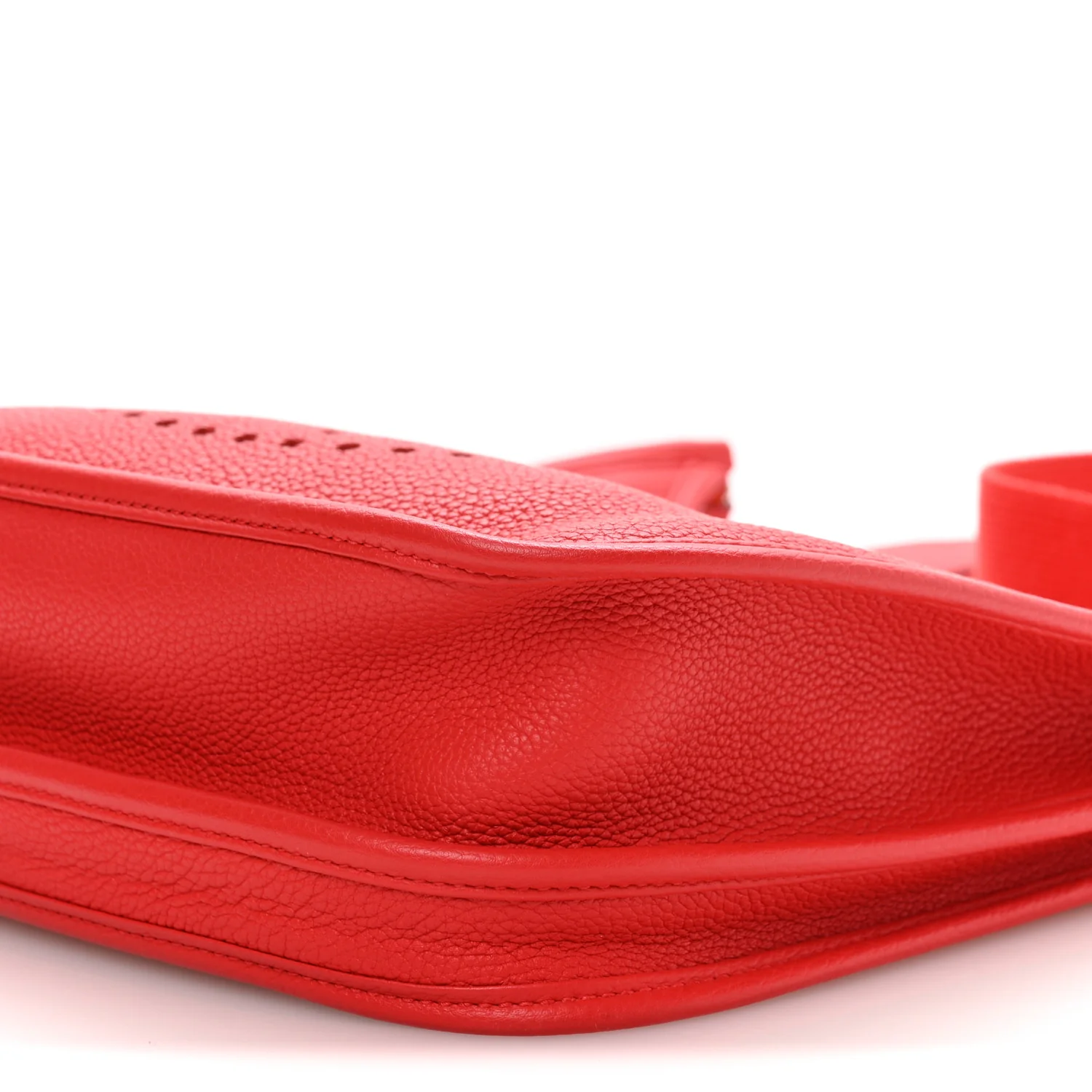 Taurillon Clemence EVELYNE III PM Rouge de Coeur - Top Club