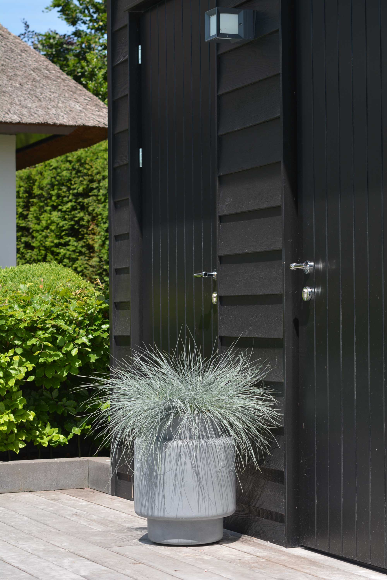 Plantenpot Billund big grey Ø60 x H70 cm
