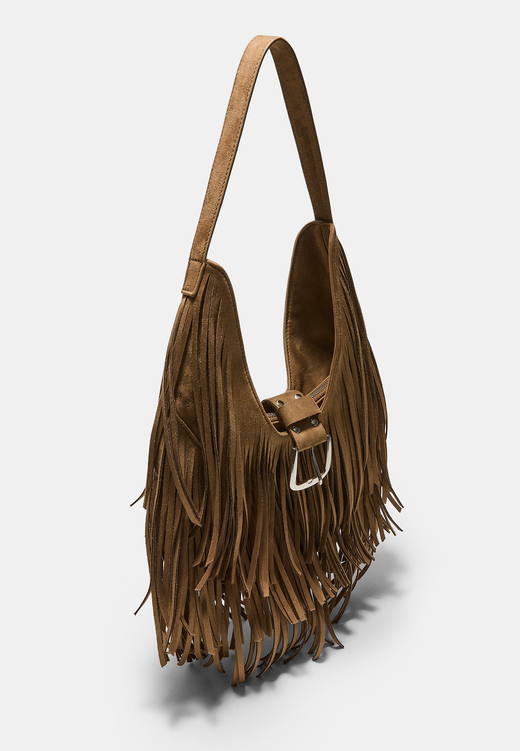 SHOULDER BAG WITH FRINGE AND BUCKLE DETAIL
