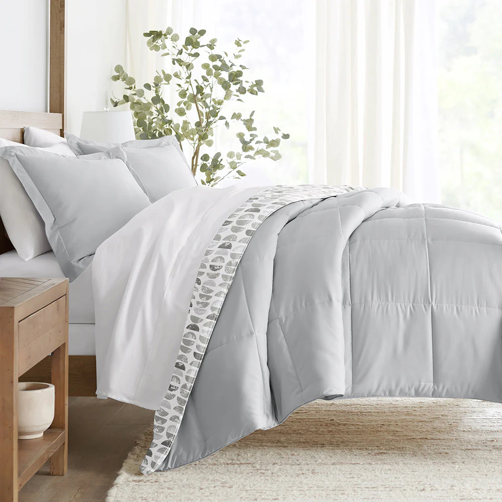 Moonlight Stars Reversible Down-Alternative Comforter Set (Sale)