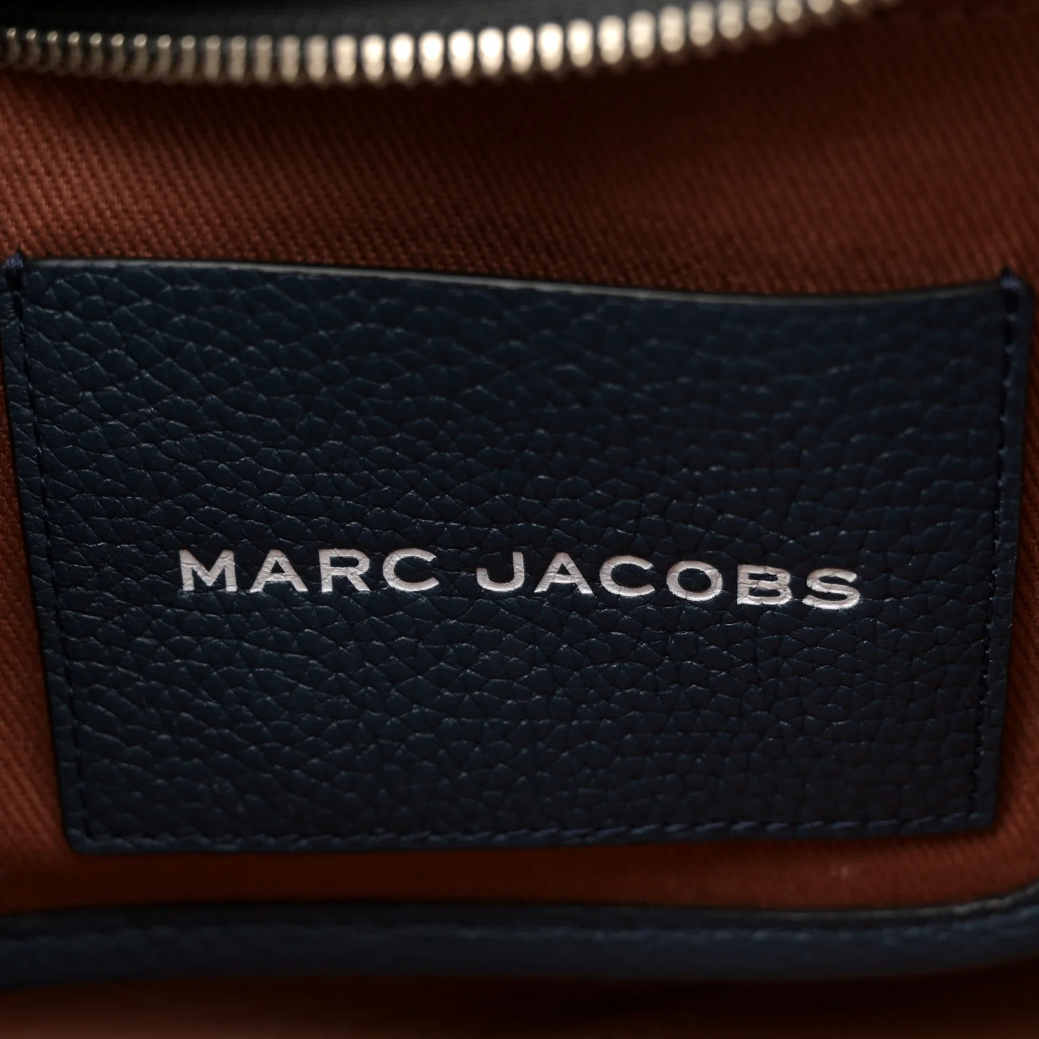 Grained Calfskin Small The Tote Bag Blue Sea - Top Club