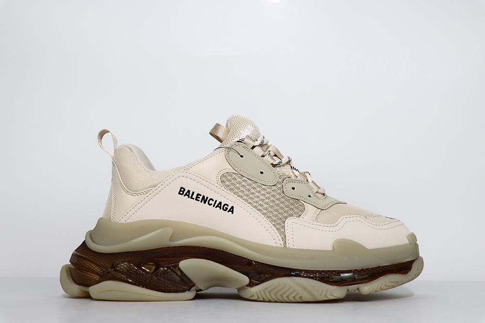 BALENCIAGA TRIPLE S SNEKAER  Milky white - Sneaker Replica Workshop