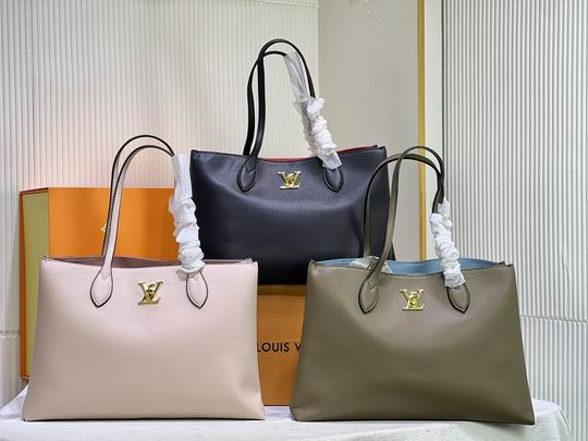 Louis Lockme M57345 bag size: 42x28x15cm - Top Club