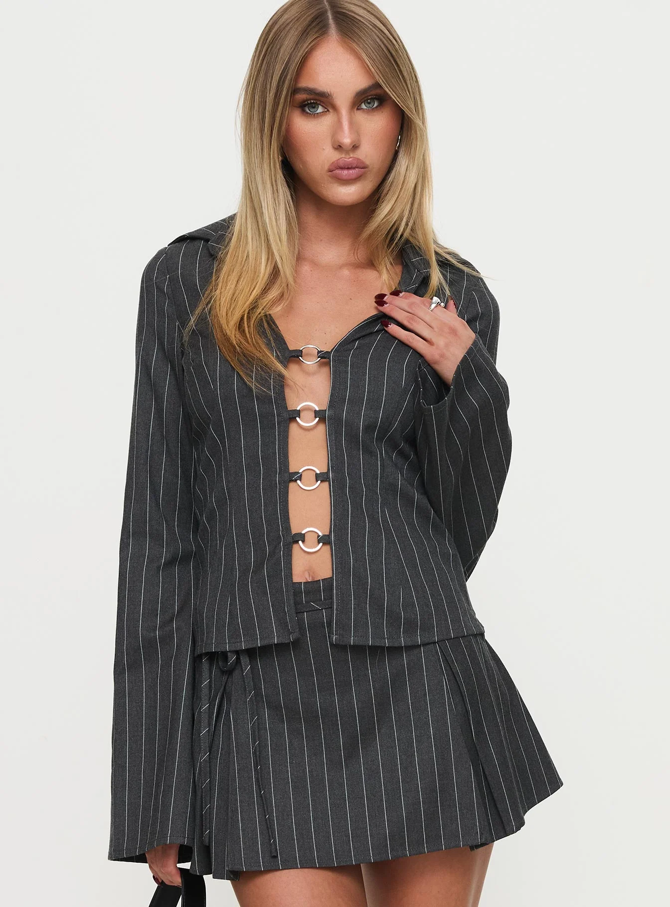 Saraya Long Sleeve Ring Top Grey Pinstripe