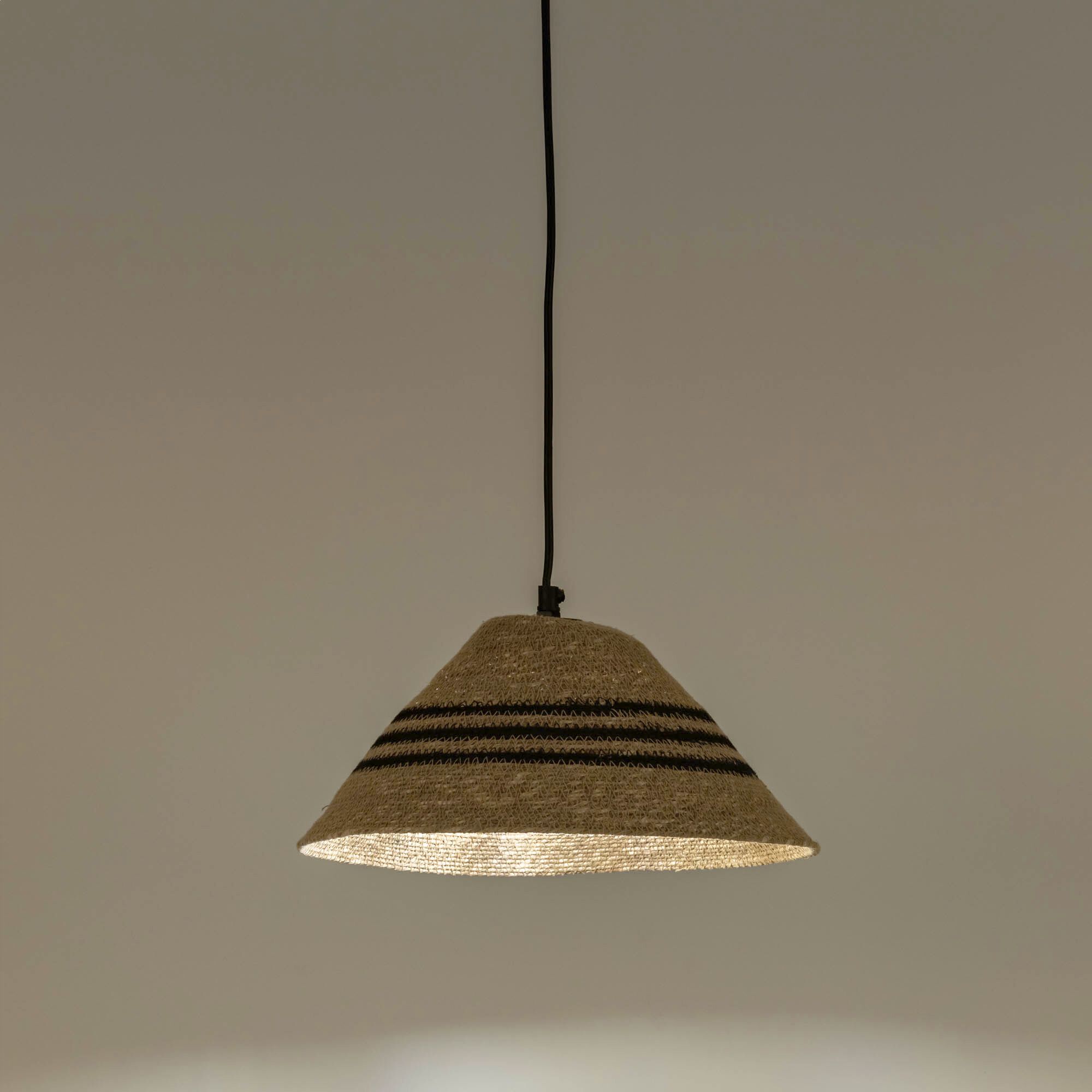 GIENS - Suspension électrifiée en jonc de mer D32cm - naturel