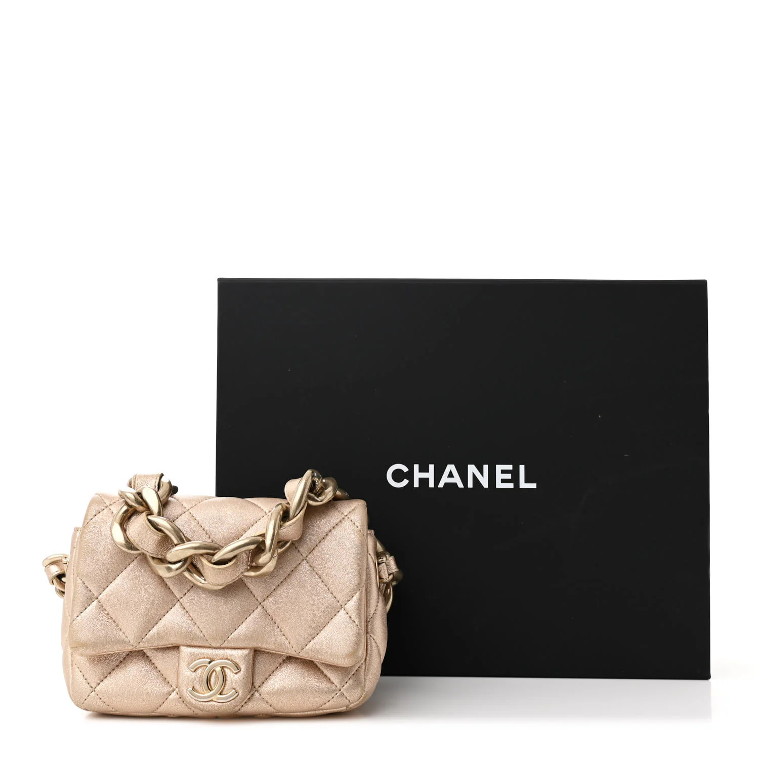 Metallic Lambskin Quilted Mini Lacquered Chain Flap Gold - Top Club