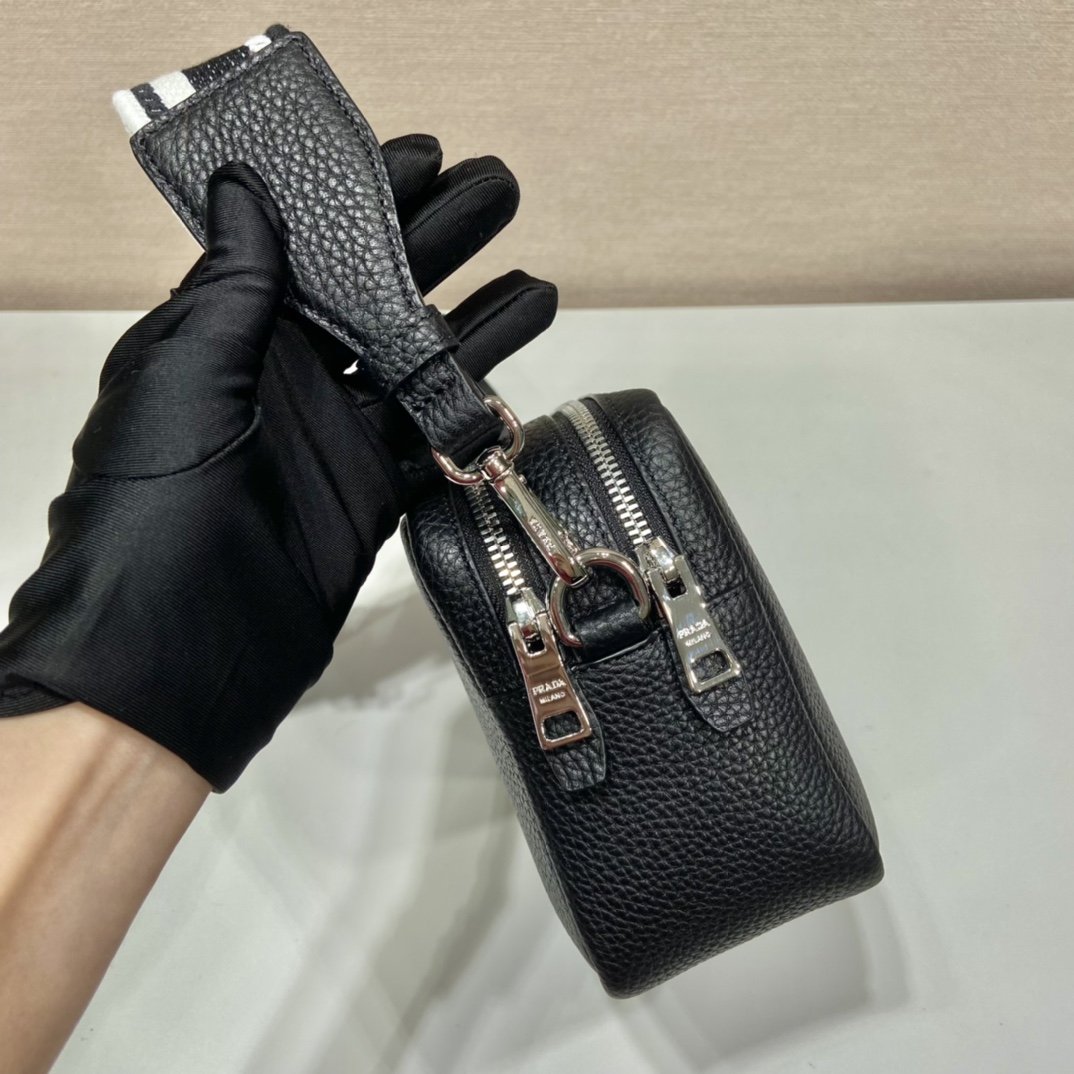 Pra Bag With Shoulder Strap Black For Women, Women's Bags 8.6in/22cm 1BH082_2DKV_F0002_V_3OM - Top Club
