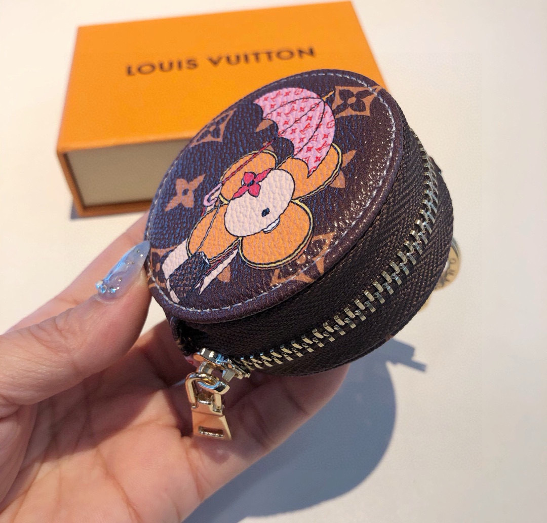Louis new arrival coin earphone bag - Top Club