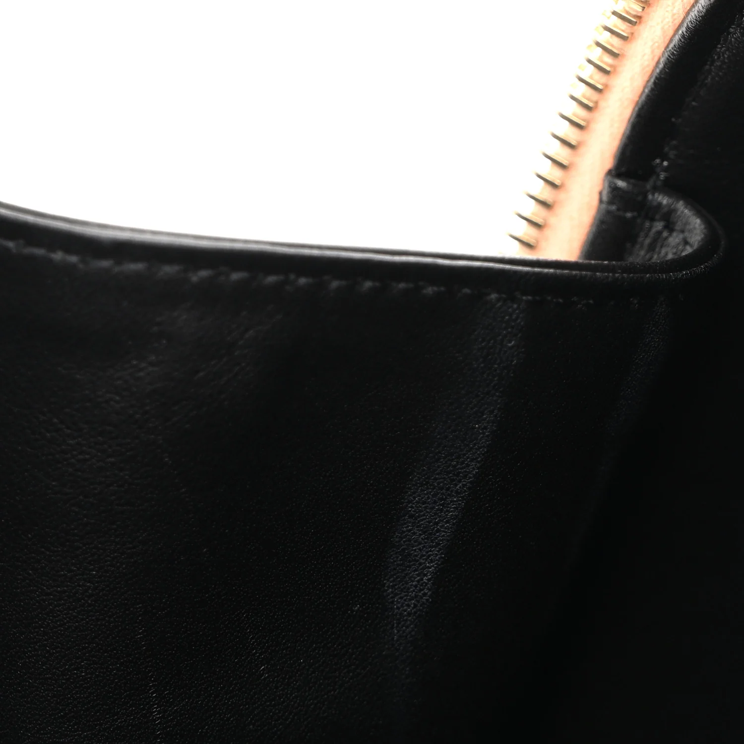 Caviar Quilted Large CC Filigree Vanity Case Beige Black - Top Club