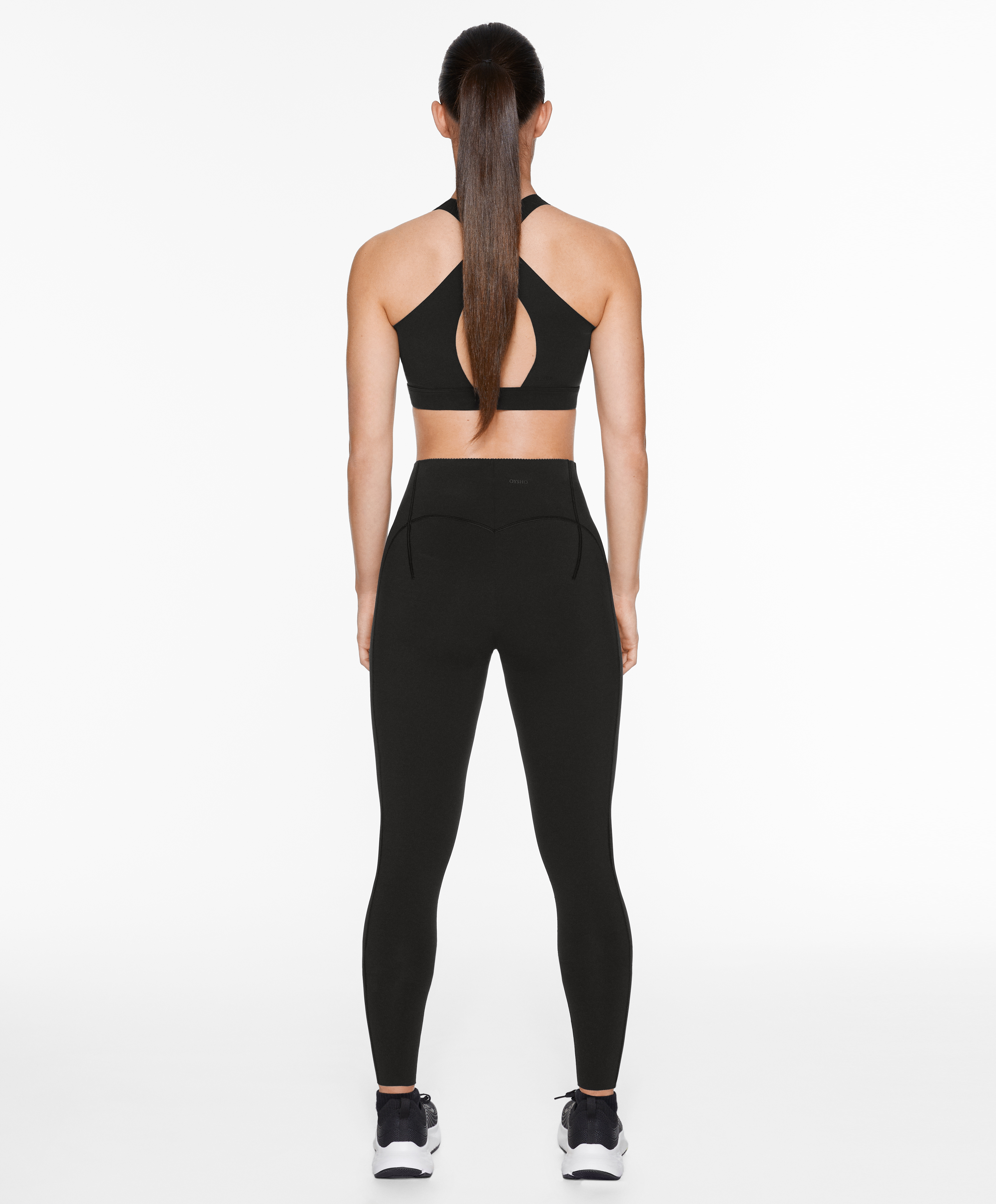 OYSHO Compressive raise up ankle-length leggings